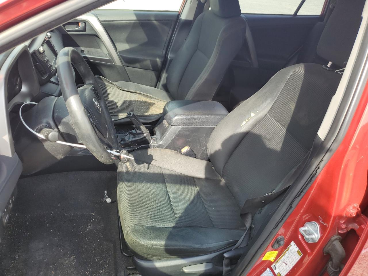2017 TOYOTA RAV4 LE photo 13