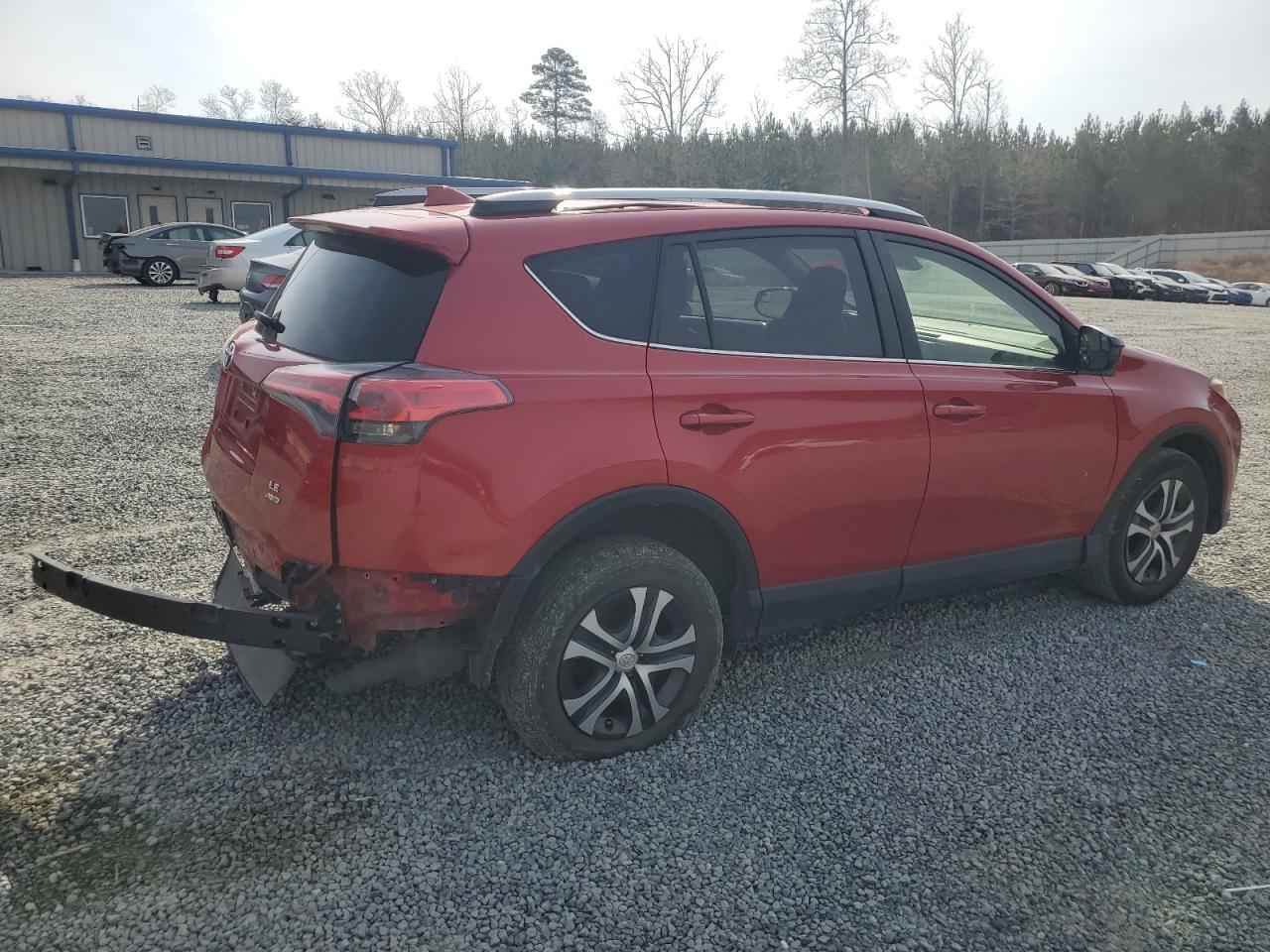 2017 TOYOTA RAV4 LE photo 5
