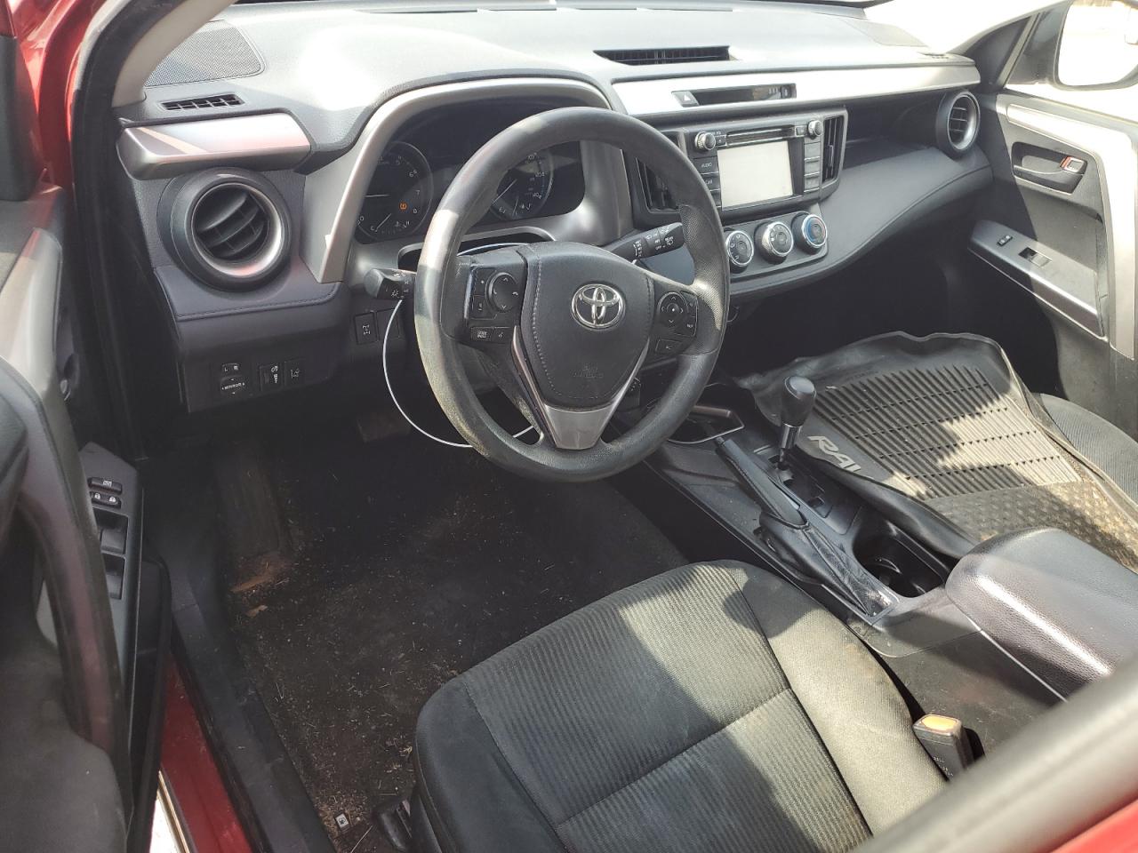 2017 TOYOTA RAV4 LE photo 15