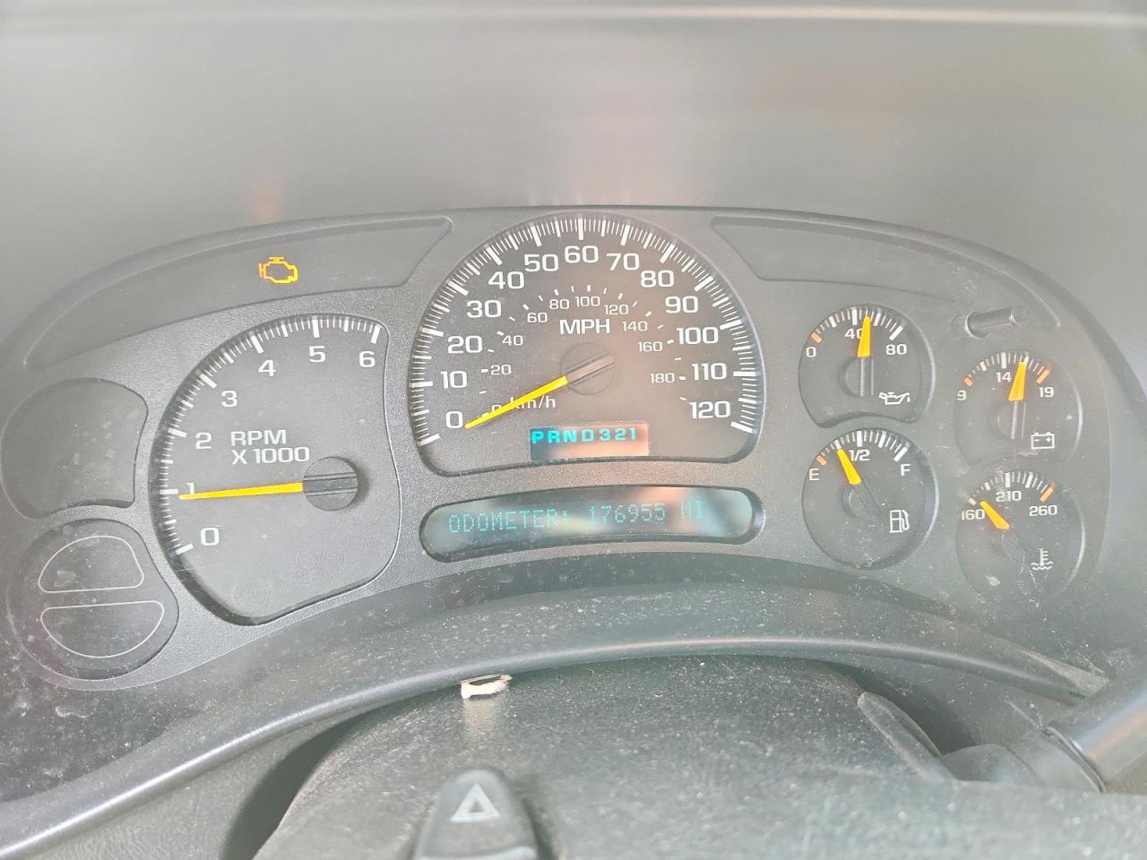 2004 CHEVROLET SILVERADO C1500 photo 17