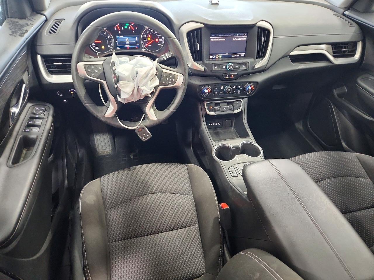 2024 GMC TERRAIN SLE photo 22