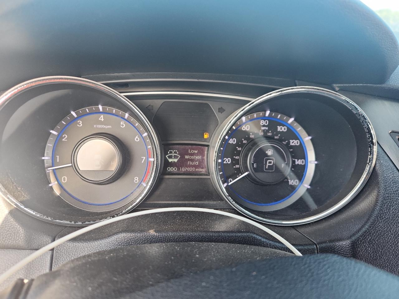 2014 HYUNDAI SONATA GLS photo 25