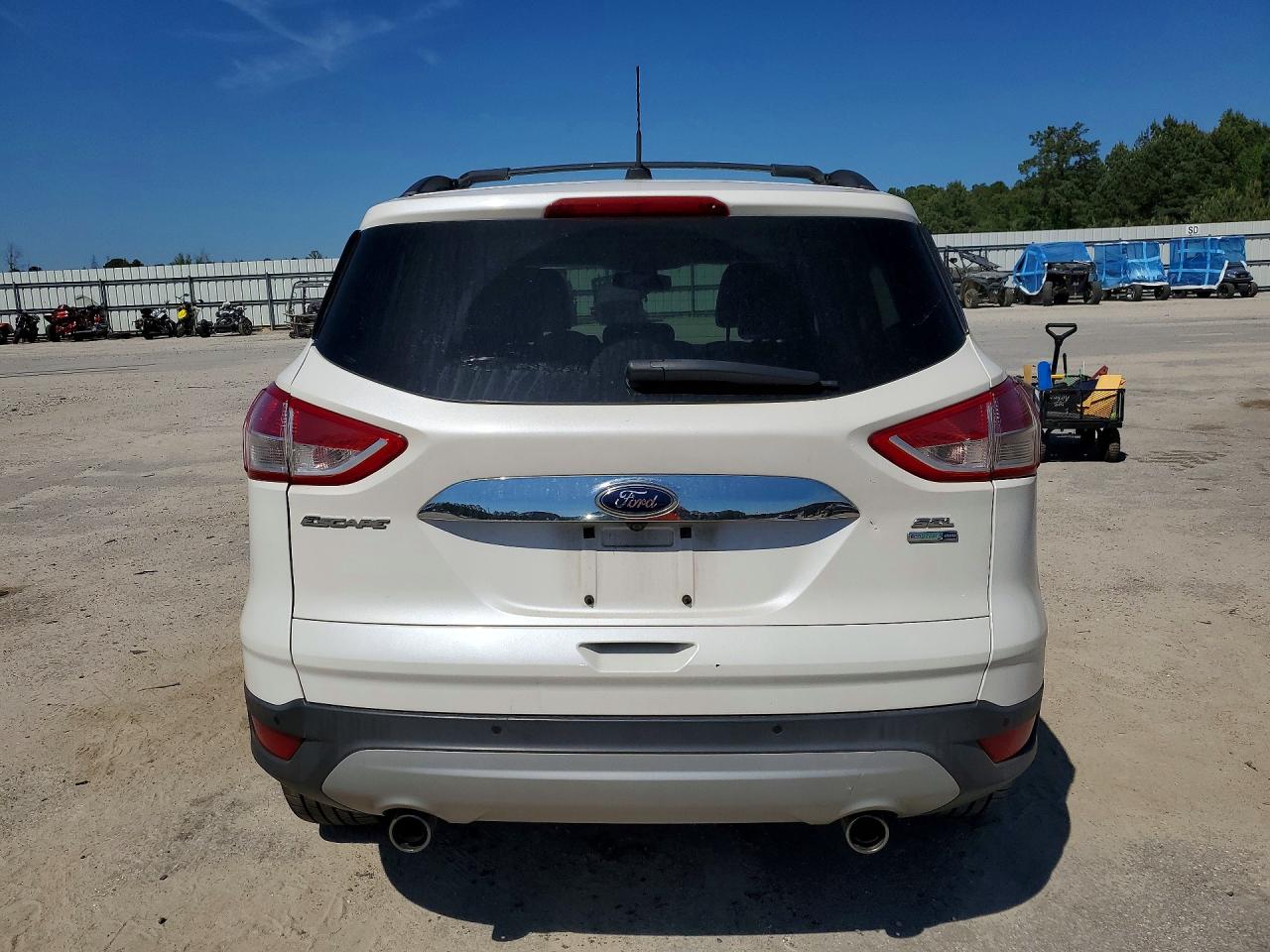 2013 FORD ESCAPE SEL photo 16