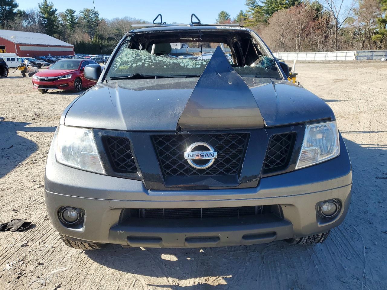 2018 NISSAN FRONTIER SV photo 13