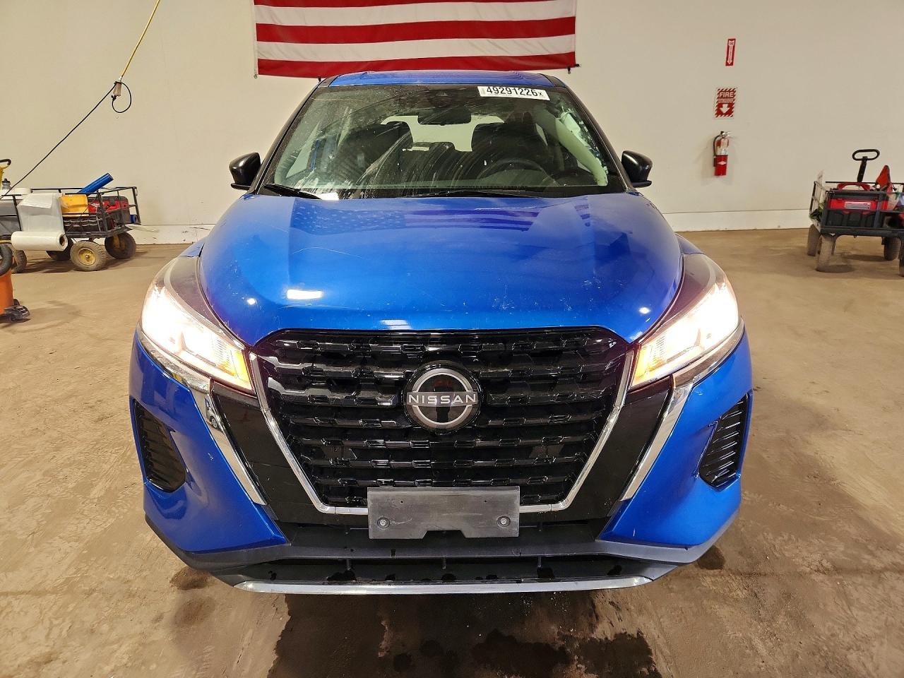 2022 NISSAN KICKS S photo 9