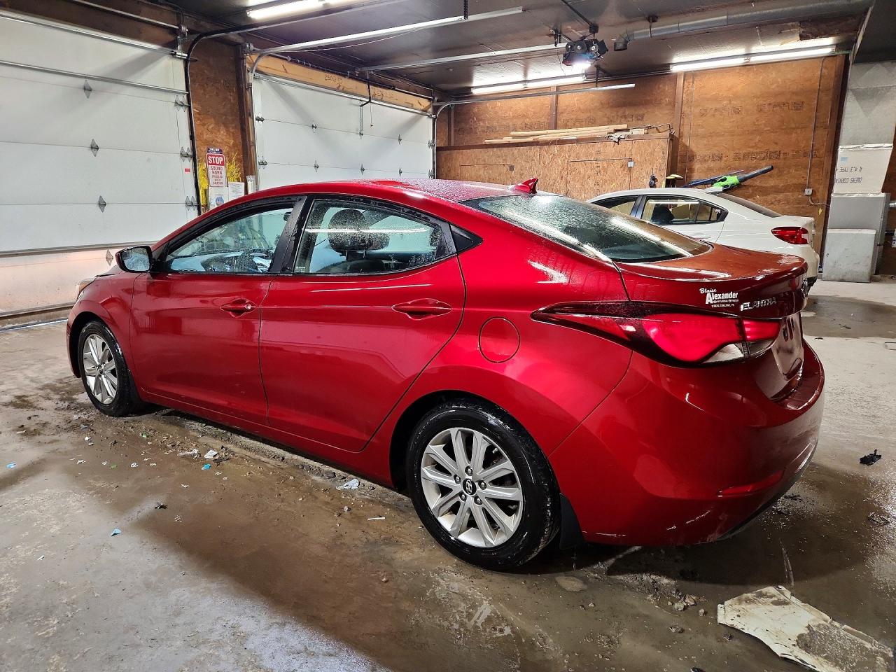 2016 HYUNDAI ELANTRA SE photo 3