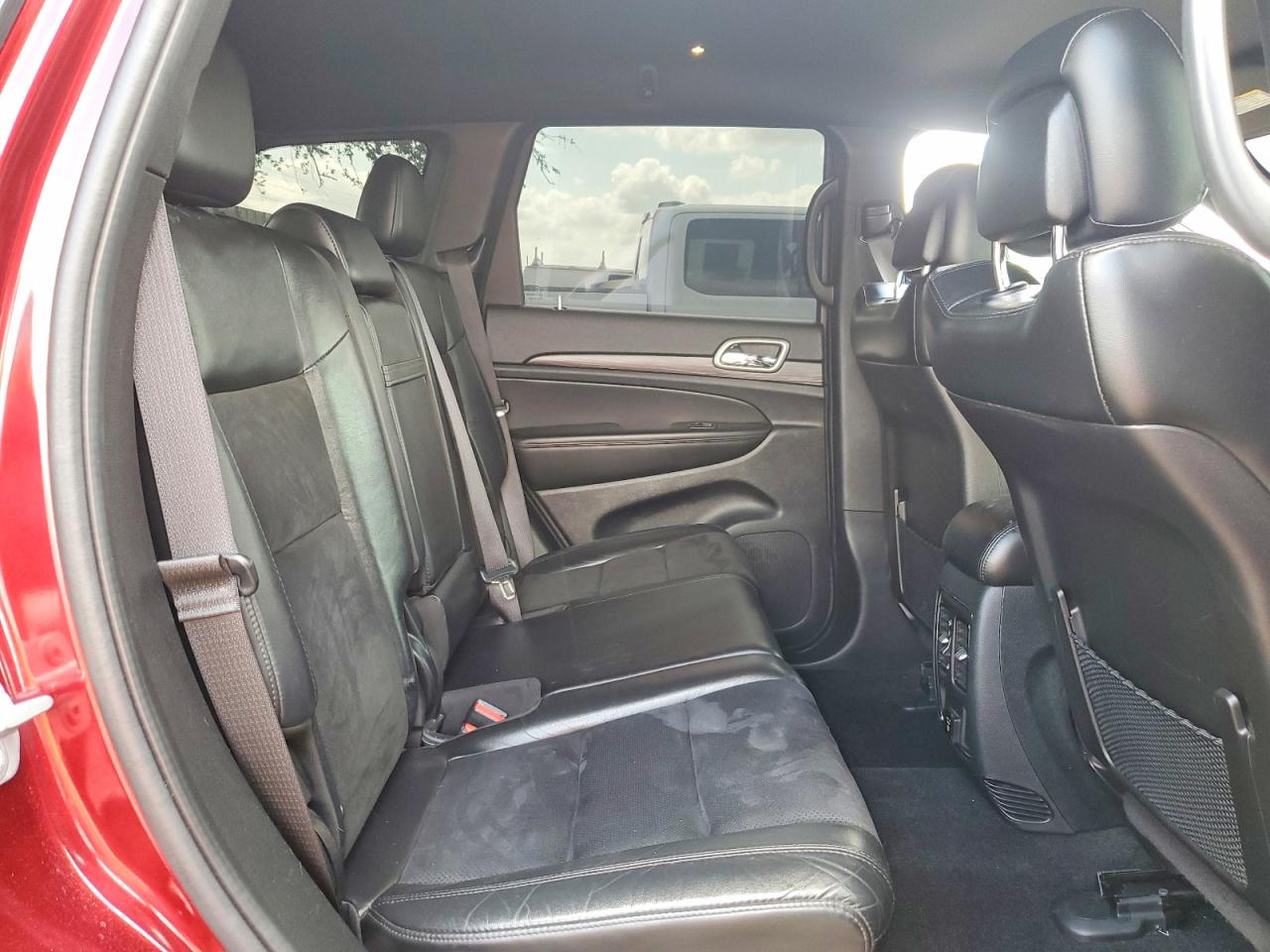 2022 JEEP GRAND CHEROKEE LAREDO E photo 19