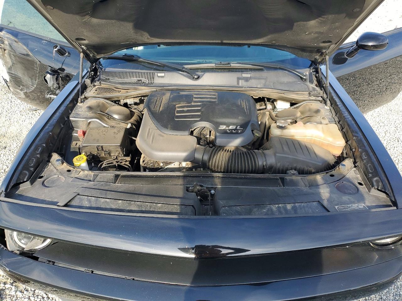 2023 DODGE CHALLENGER SXT photo 11