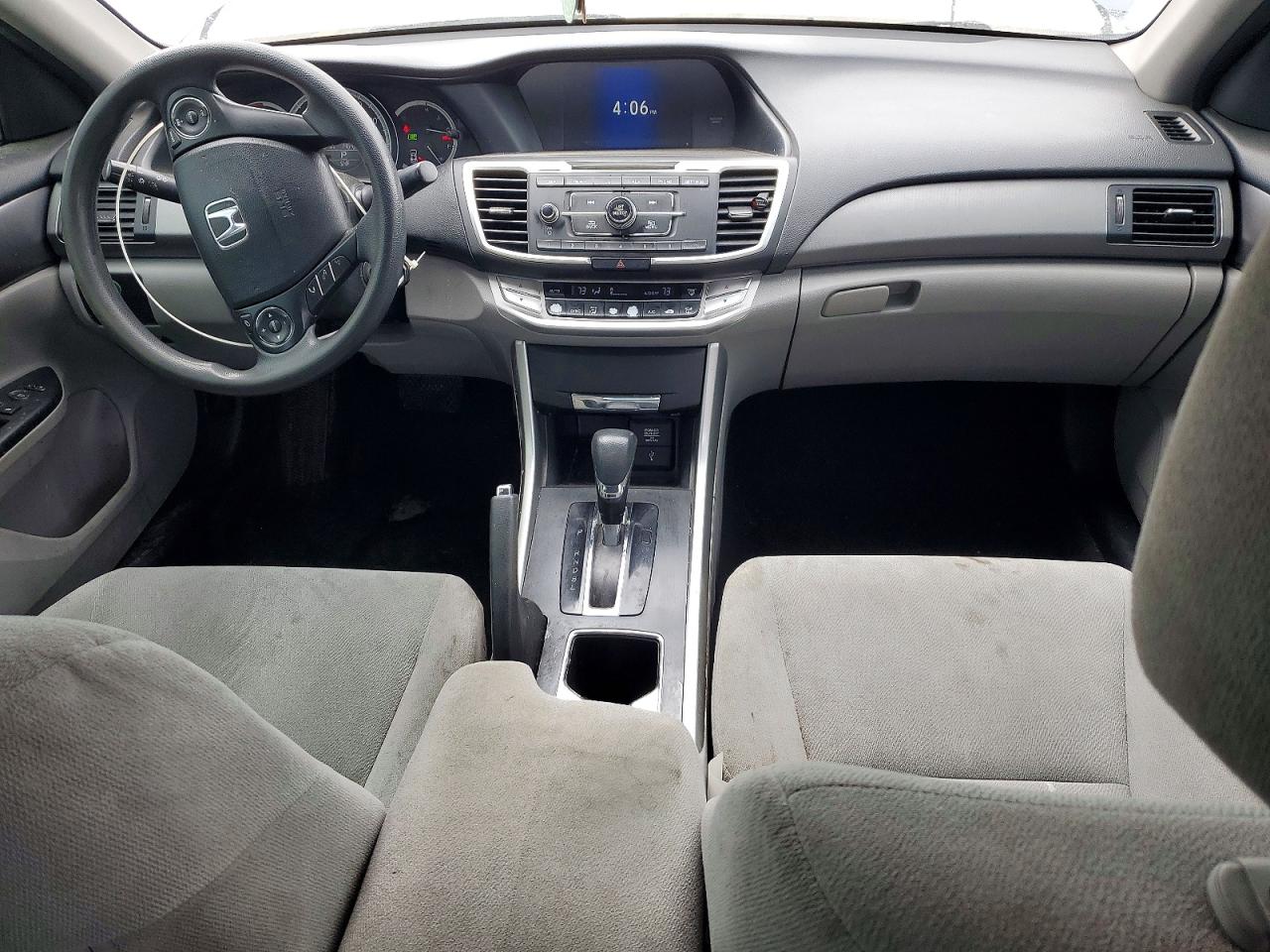 2013 HONDA ACCORD LX photo 15