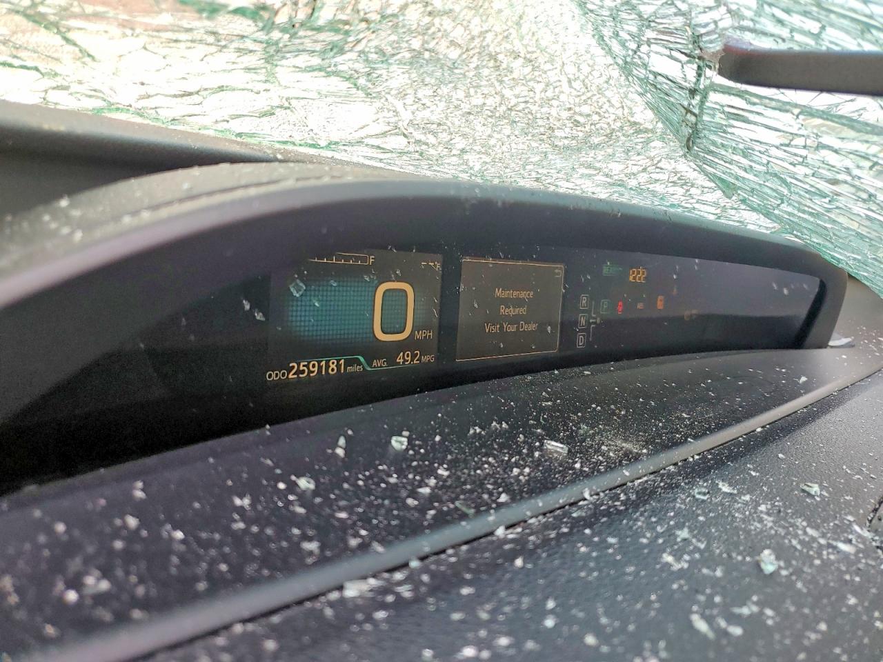 2016 TOYOTA PRIUS TWO ECO photo 17