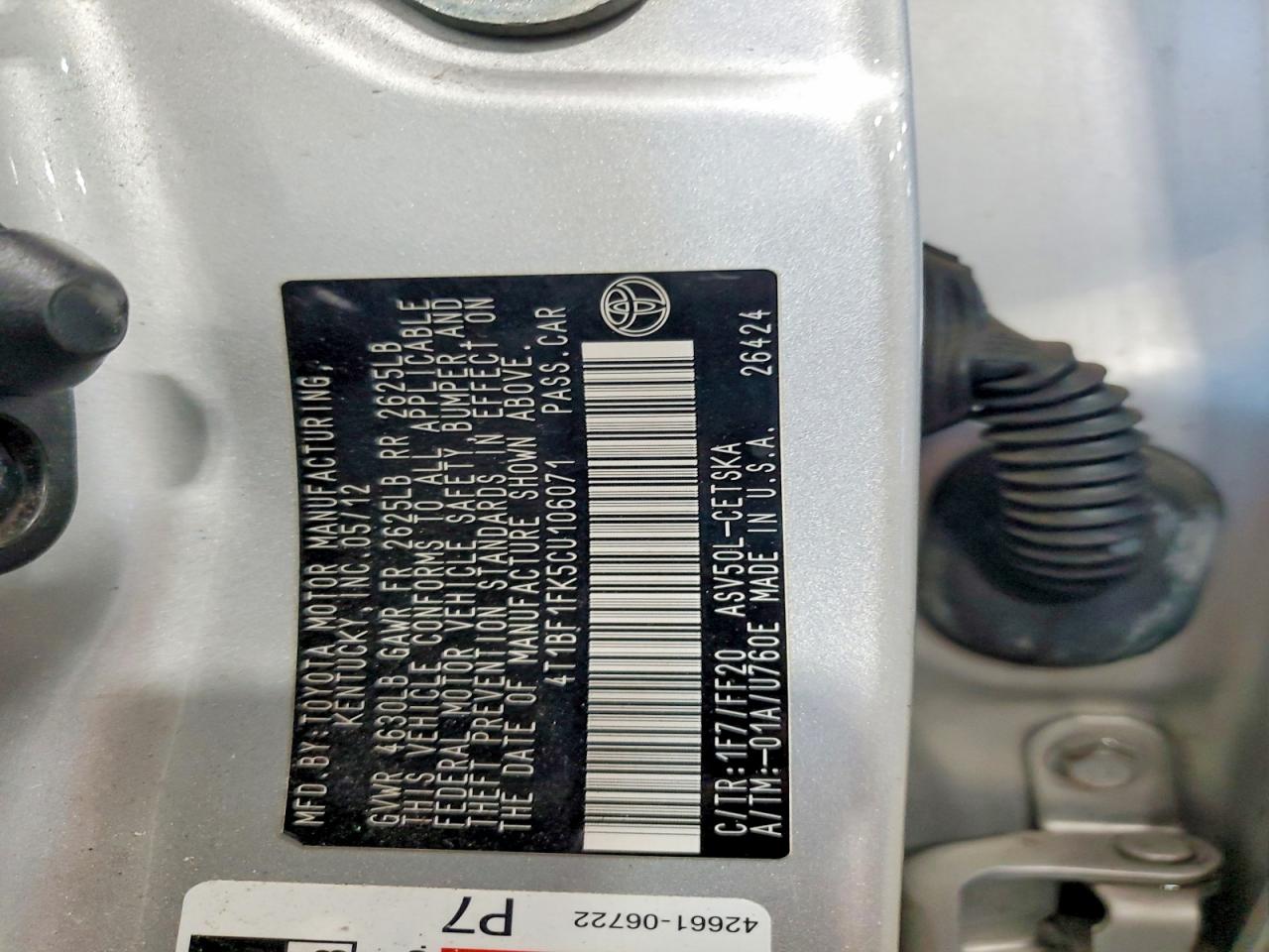 2012 TOYOTA CAMRY SE photo 12