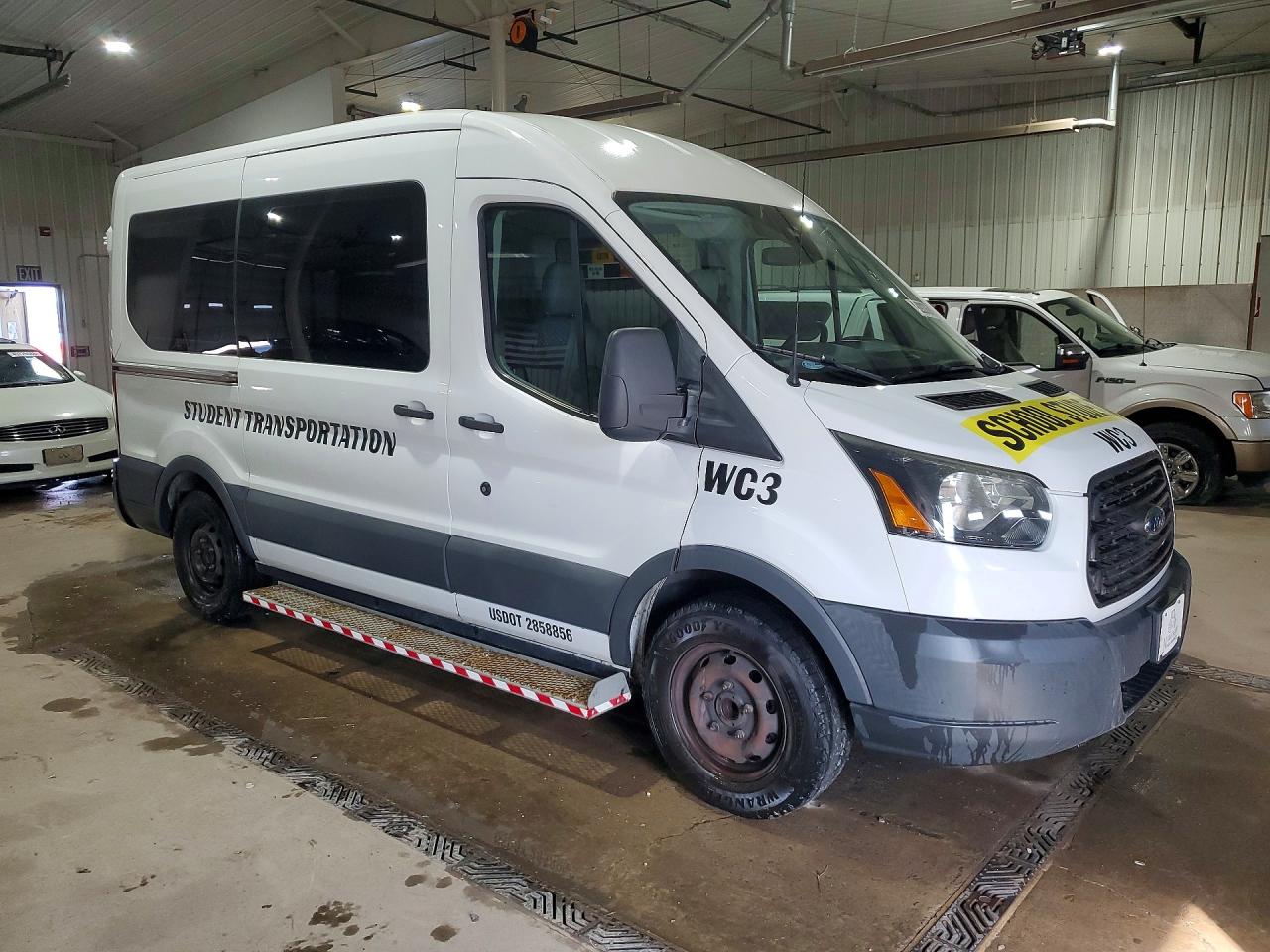 2016 FORD TRANSIT photo 10