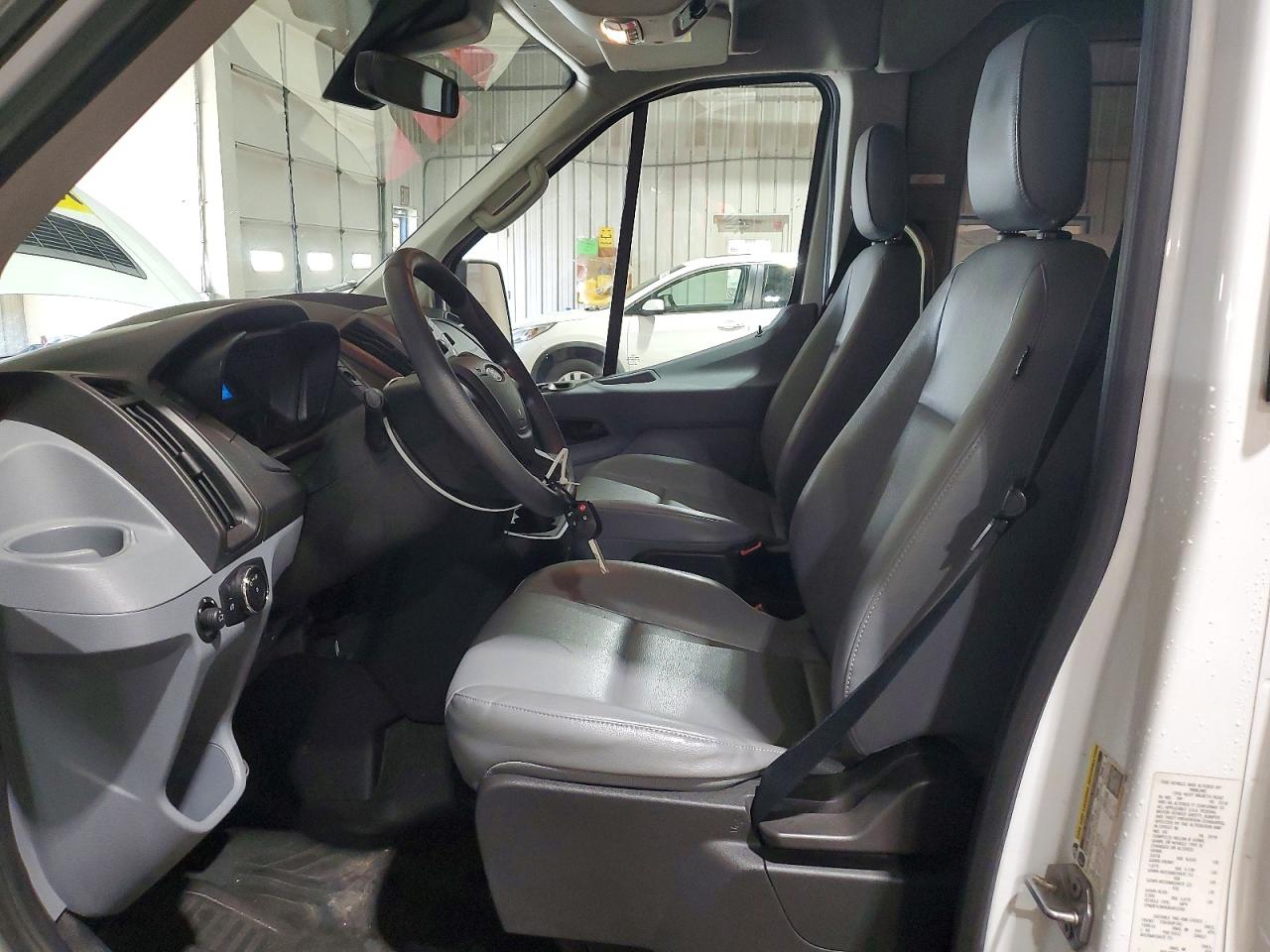 2016 FORD TRANSIT photo 19