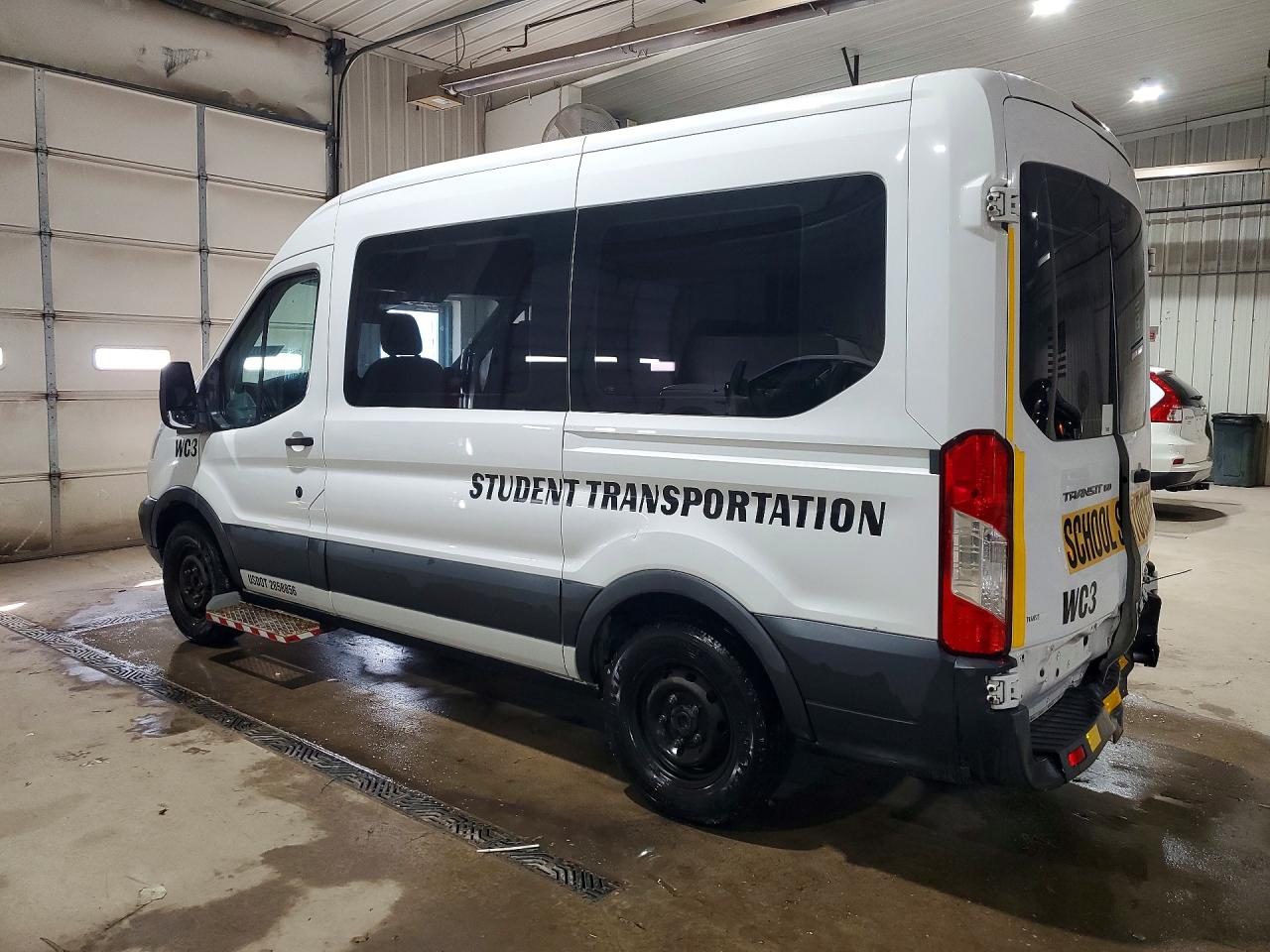 2016 FORD TRANSIT photo 4