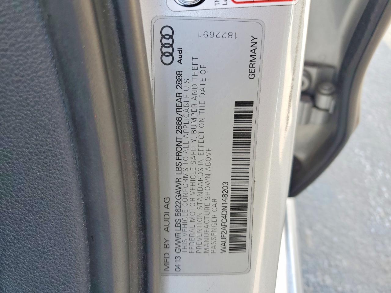 2013 AUDI S6 photo 37