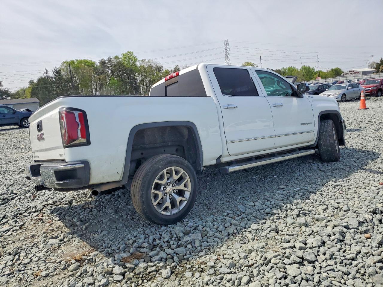 2017 GMC SIERRA K1500 SLT photo 5