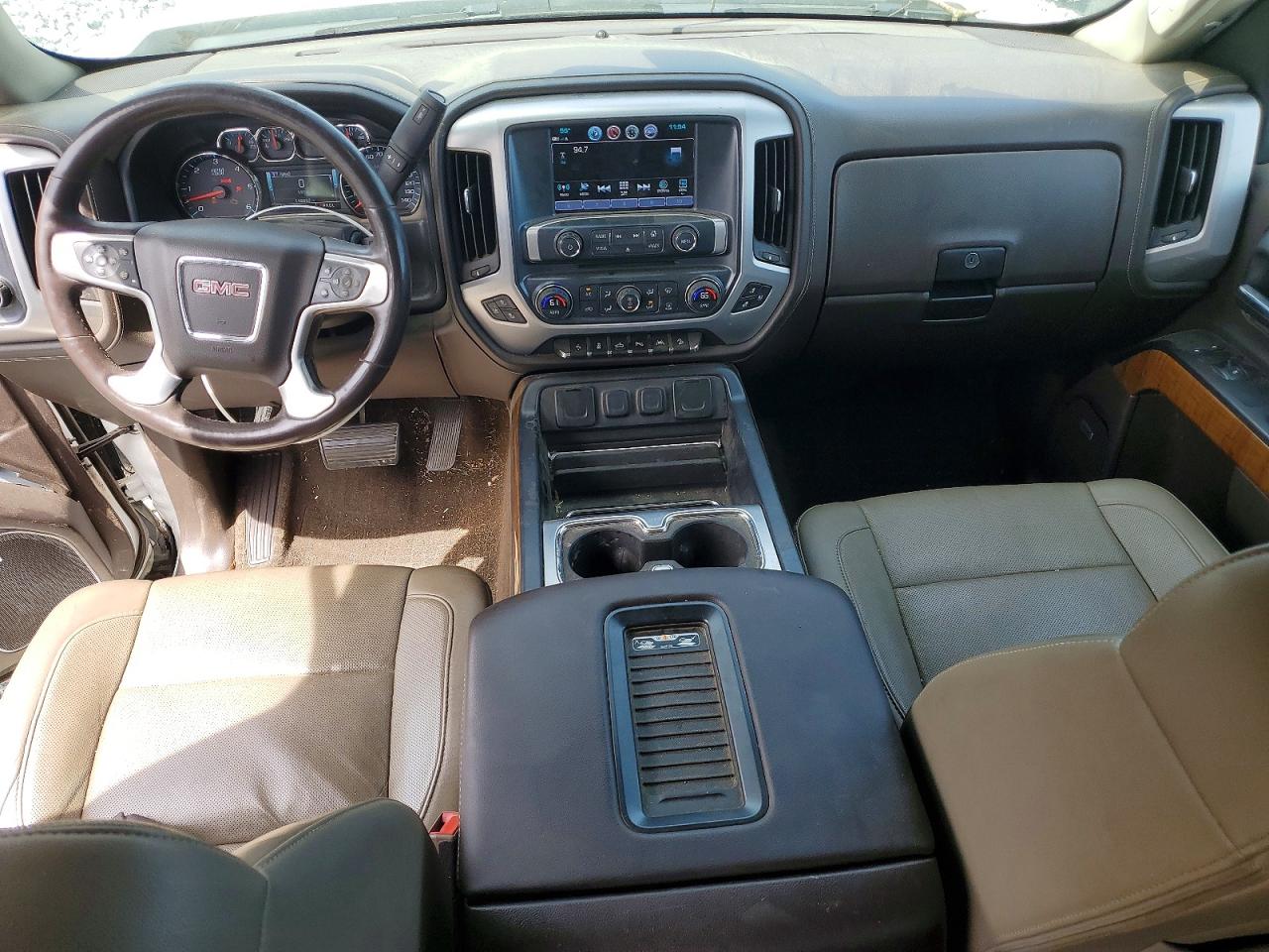 2017 GMC SIERRA K1500 SLT photo 15