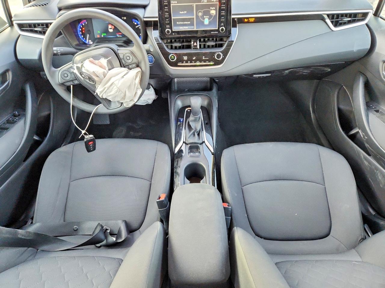 2022 TOYOTA COROLLA LE photo 8