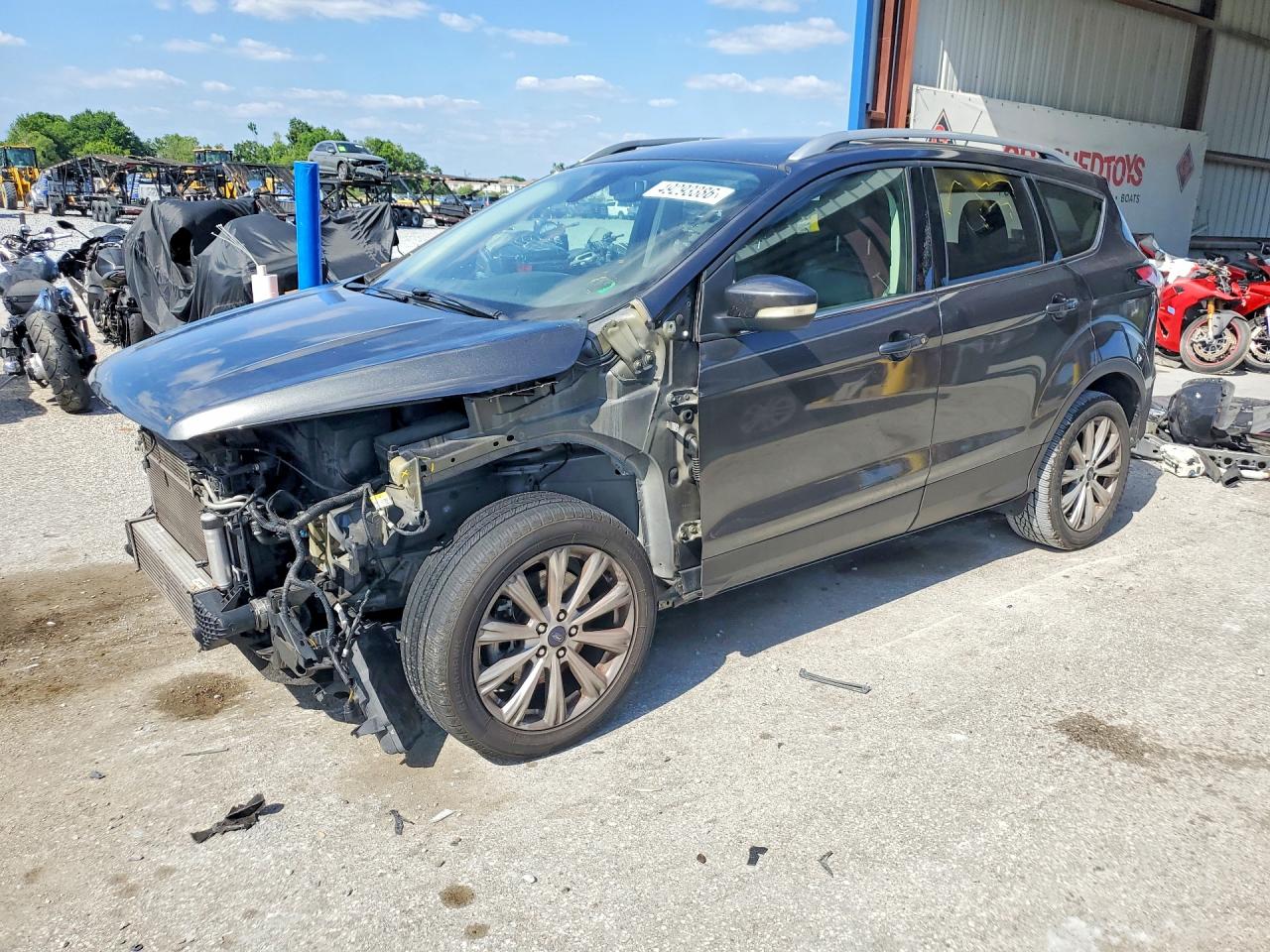 2017 FORD ESCAPE