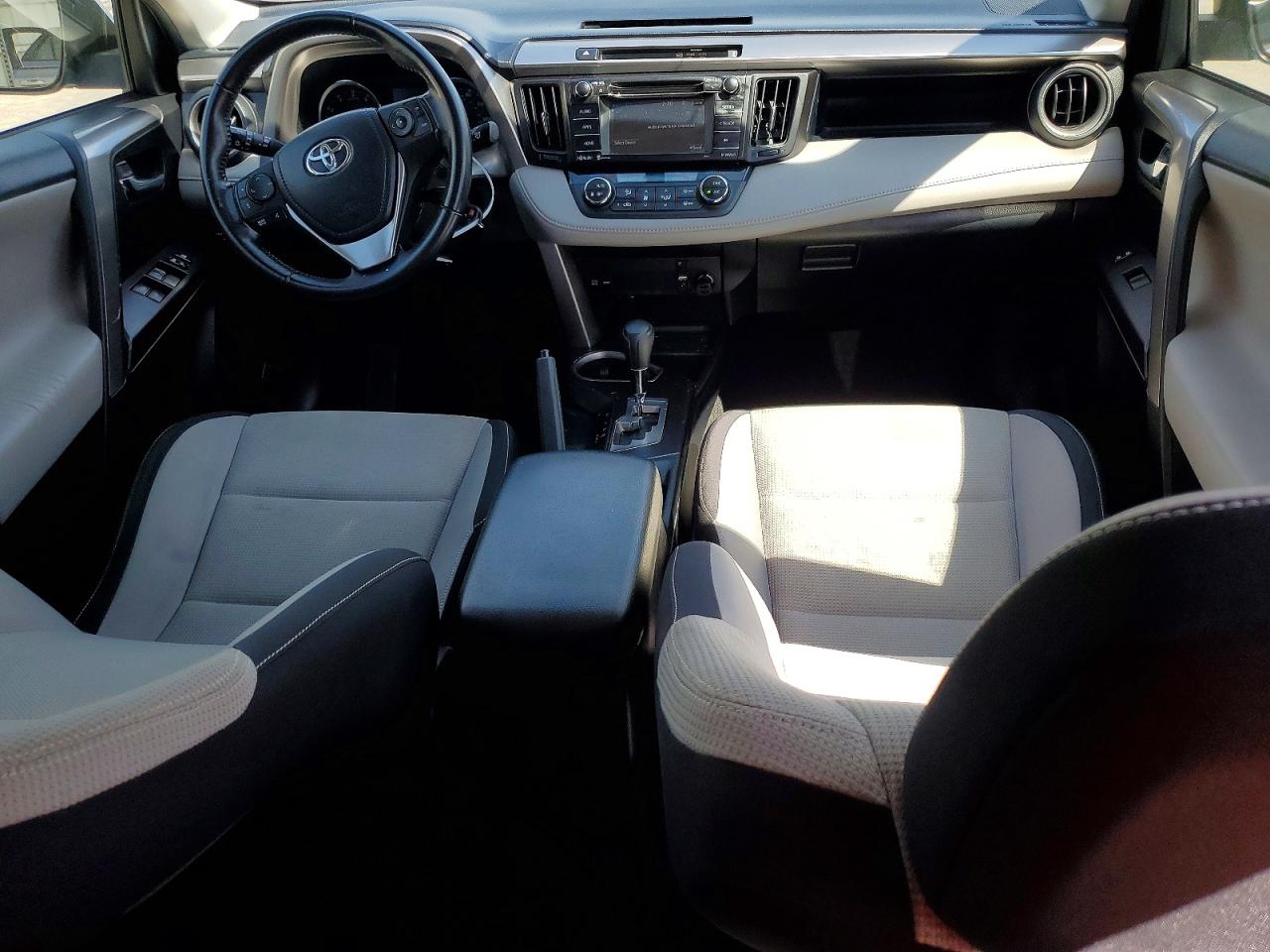 2016 TOYOTA RAV4 XLE photo 22
