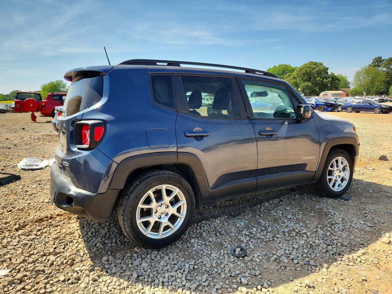2020 JEEP RENEGADE LATITUDE photo 5