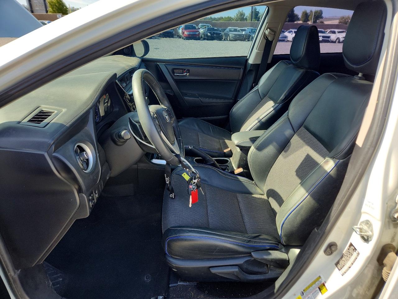 2018 TOYOTA COROLLA L photo 19