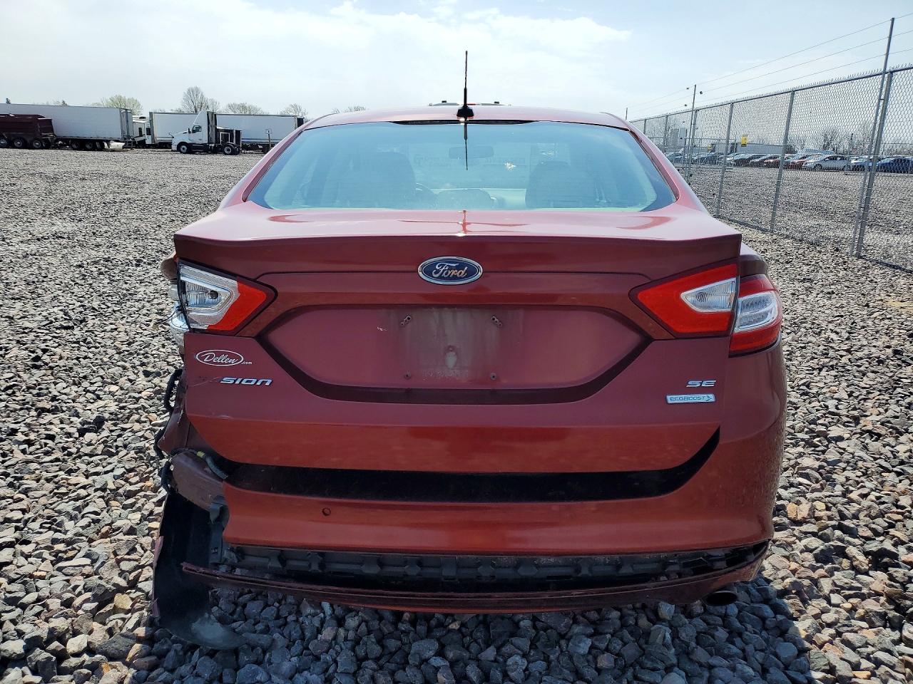 2014 FORD FUSION SE photo 11
