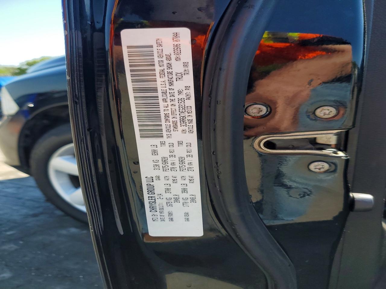 2014 RAM 1500 ST photo 23