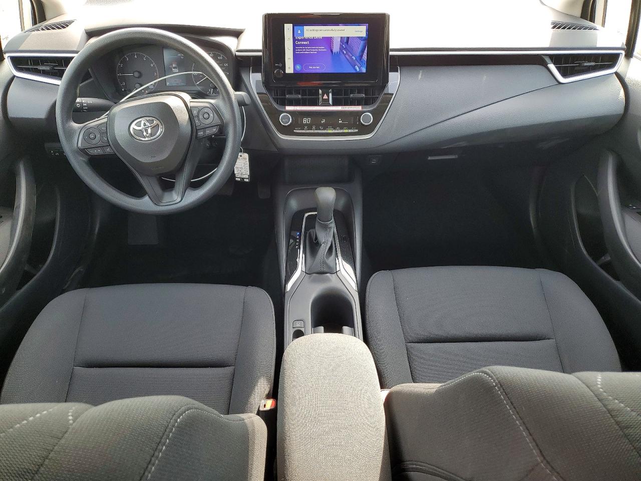 2025 TOYOTA COROLLA LE photo 8