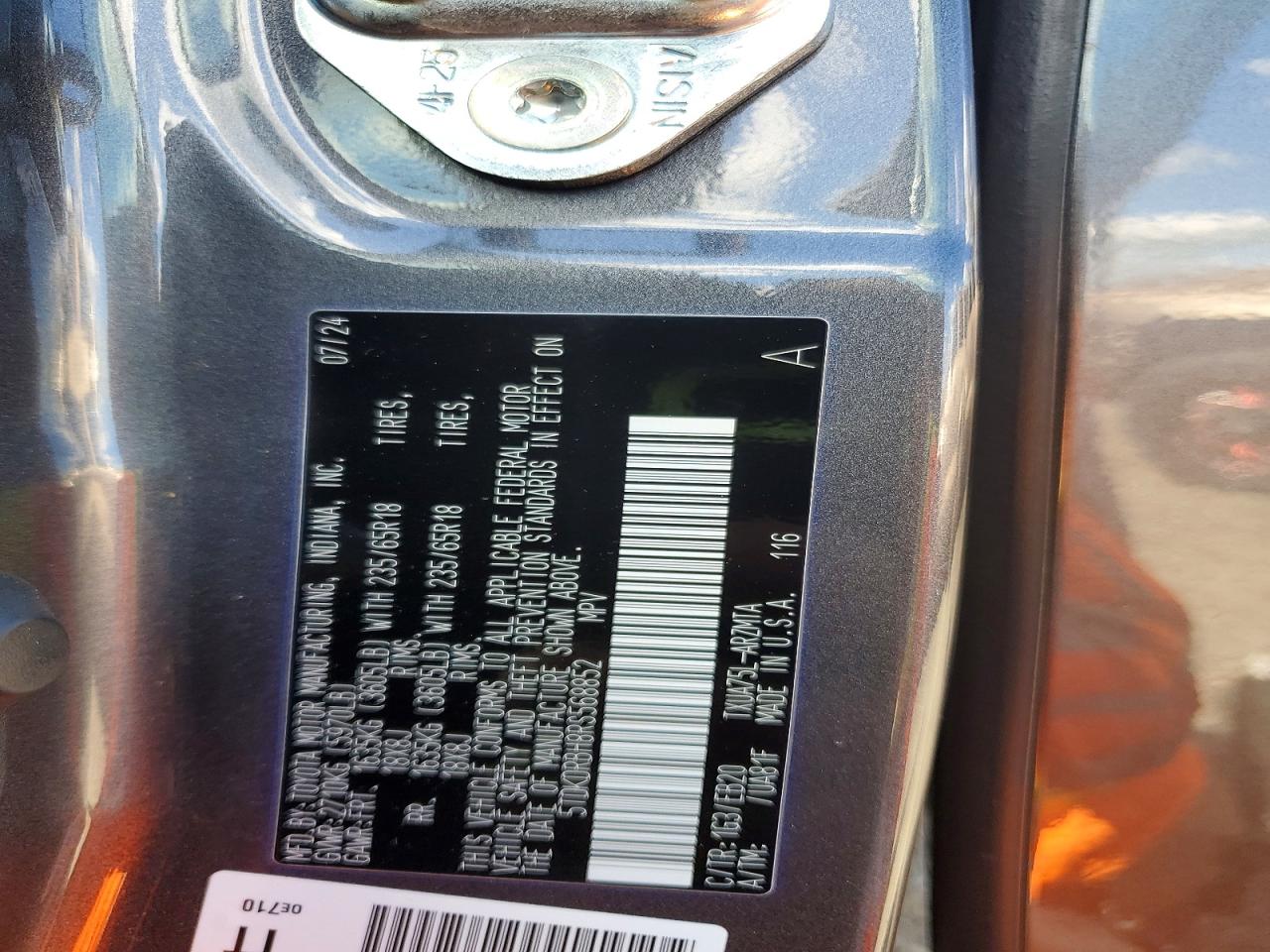 2024 TOYOTA HIGHLANDER XLE photo 40
