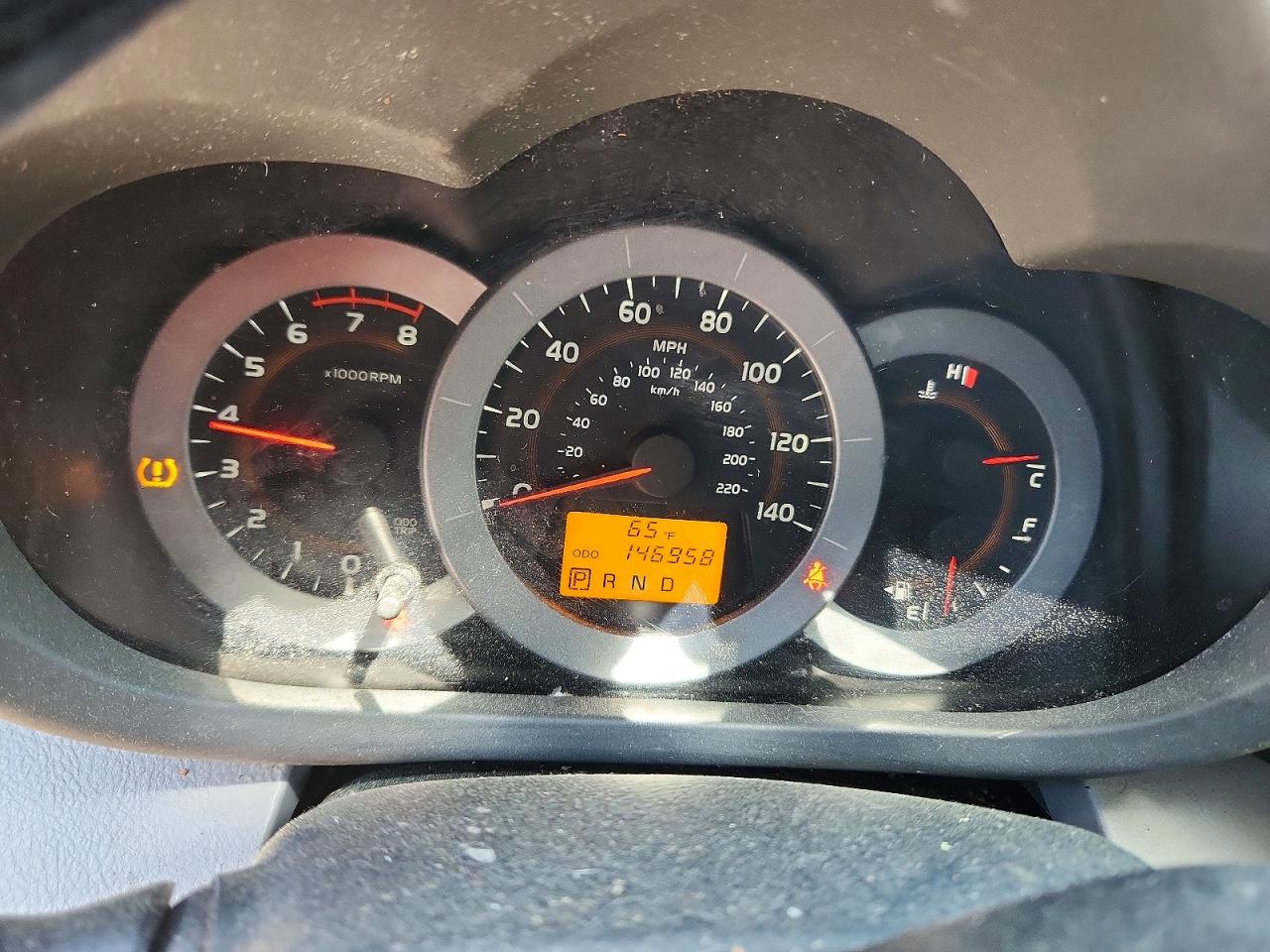 2011 TOYOTA RAV4 BASE photo 17