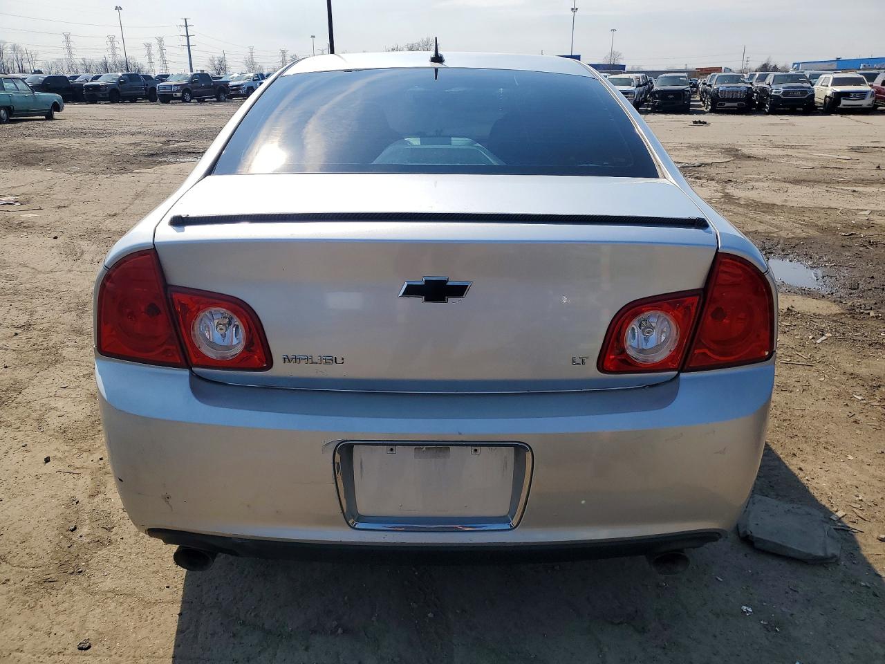 2009 CHEVROLET MALIBU 2LT photo 6