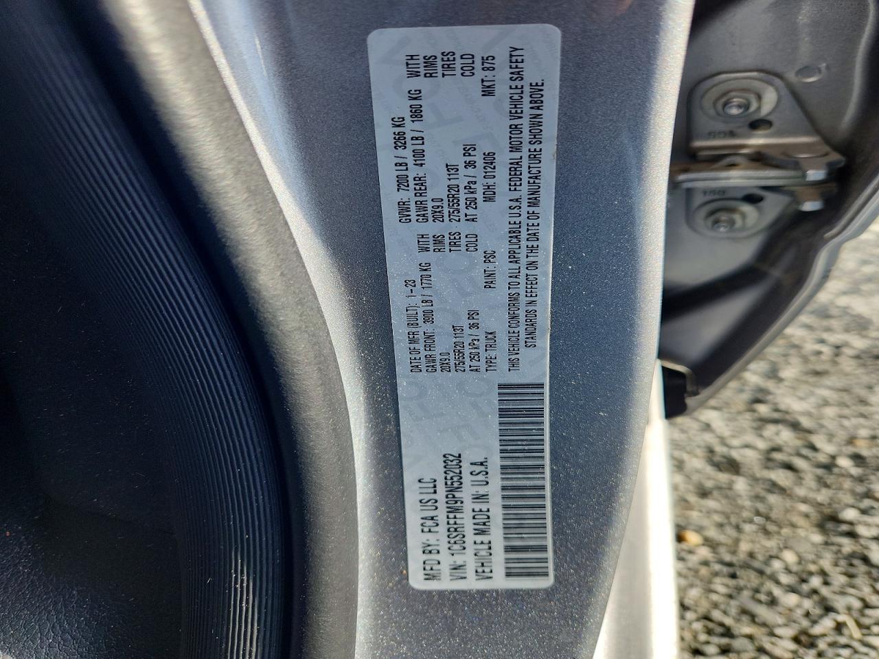 2023 RAM 1500 photo 34