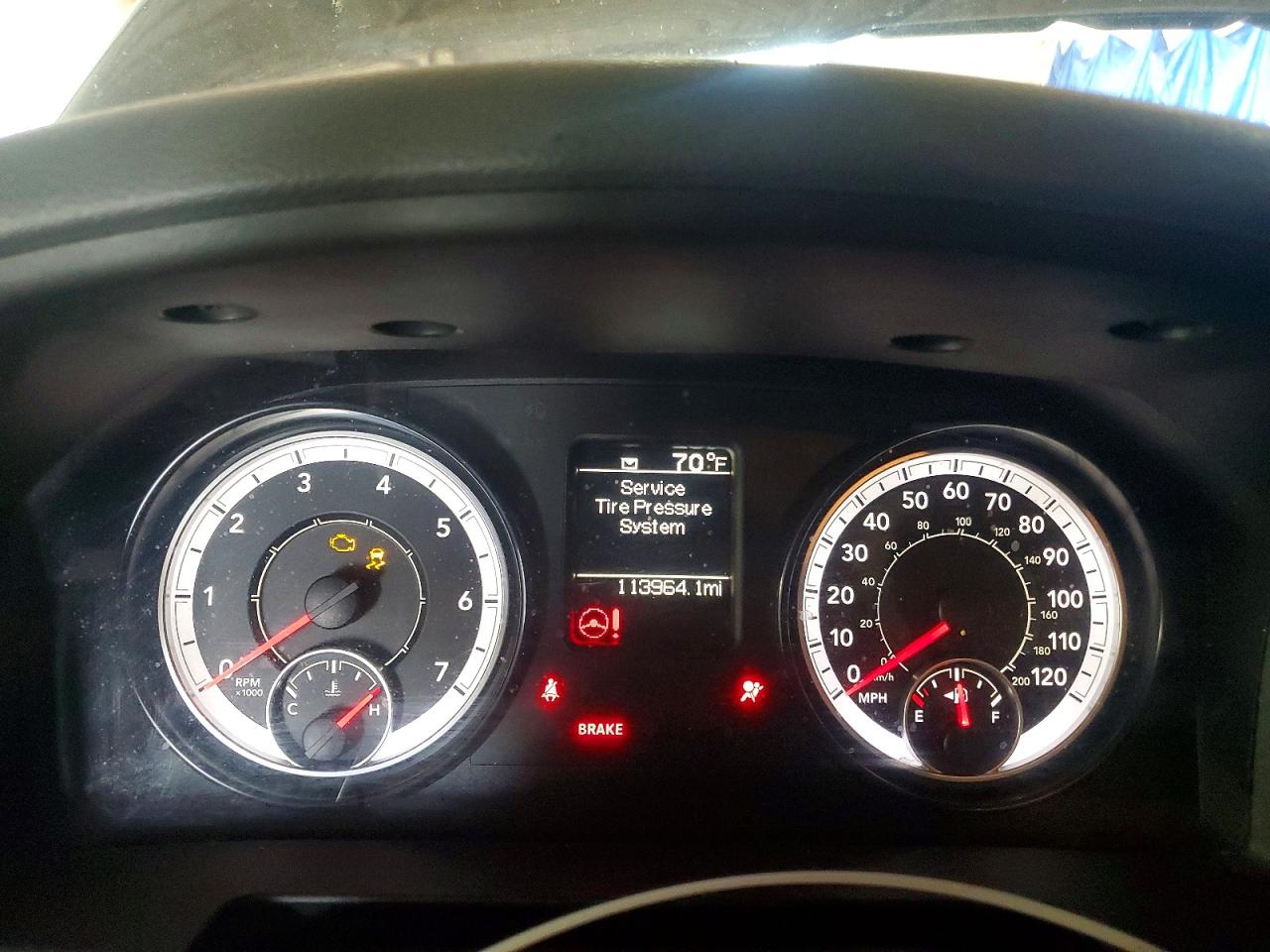 2016 RAM 1500 photo 17