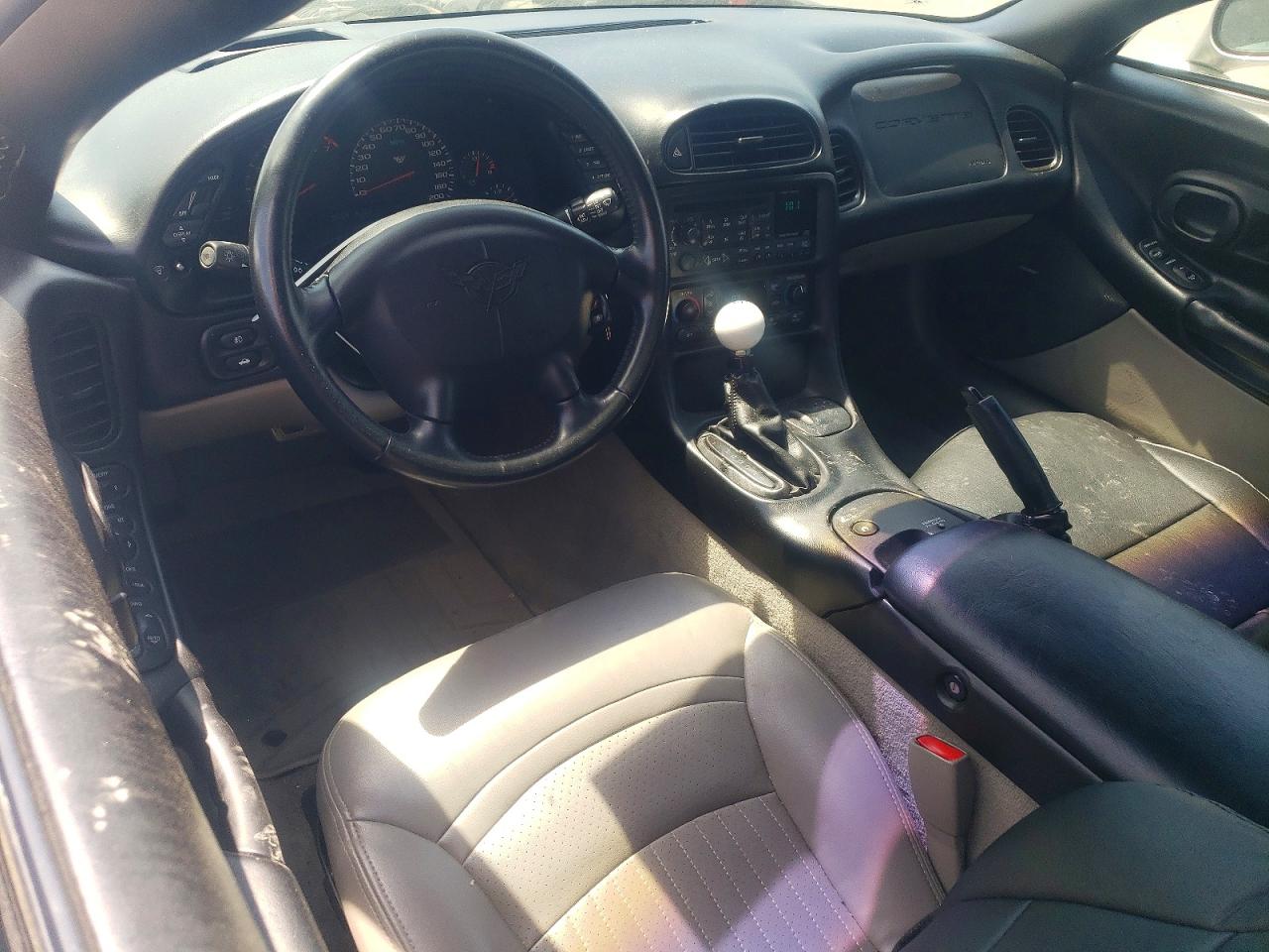 2004 CHEVROLET CORVETTE photo 8
