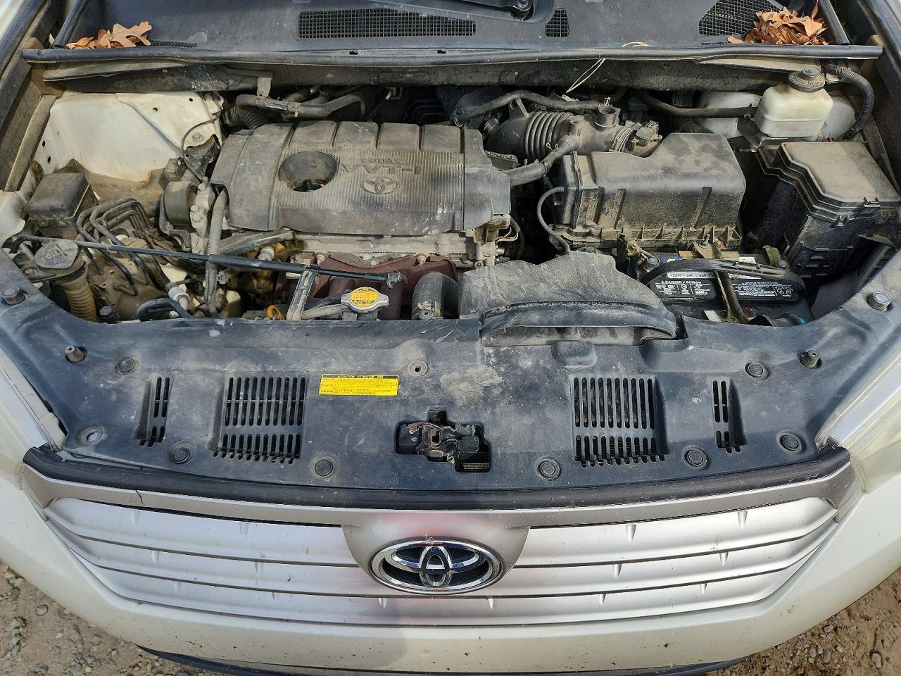 2013 TOYOTA HIGHLANDER BASE photo 23