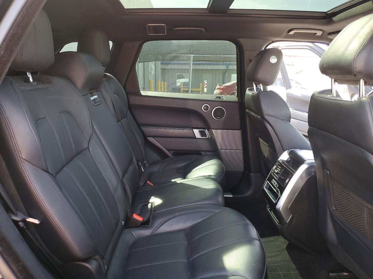 2016 LAND ROVER RANGE ROVER SPORT SC photo 31