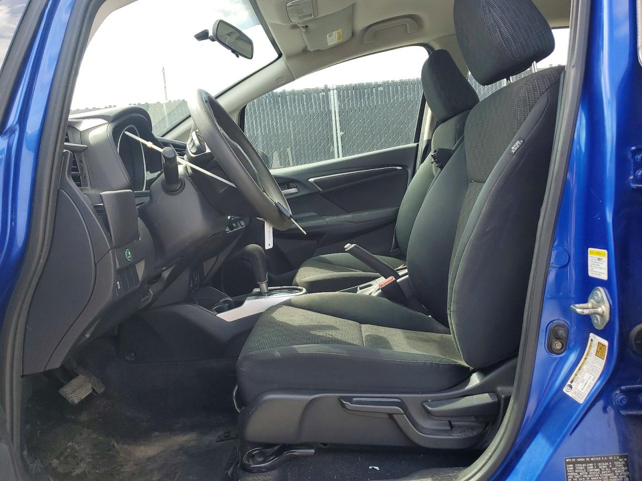 2015 HONDA FIT LX photo 19