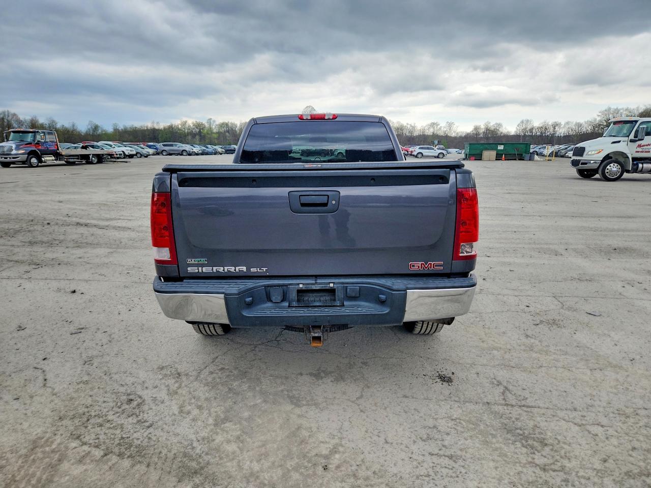 2011 GMC SIERRA K1500 SLT photo 16