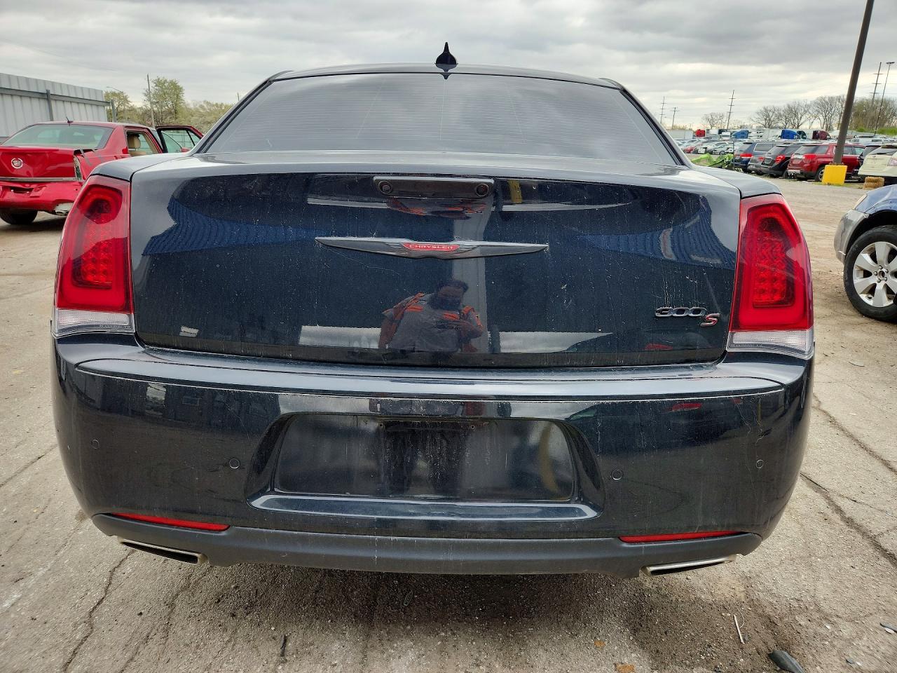 2022 CHRYSLER 300 S photo 6