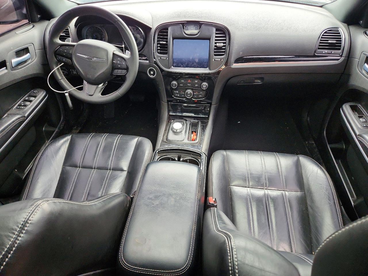 2022 CHRYSLER 300 S photo 8