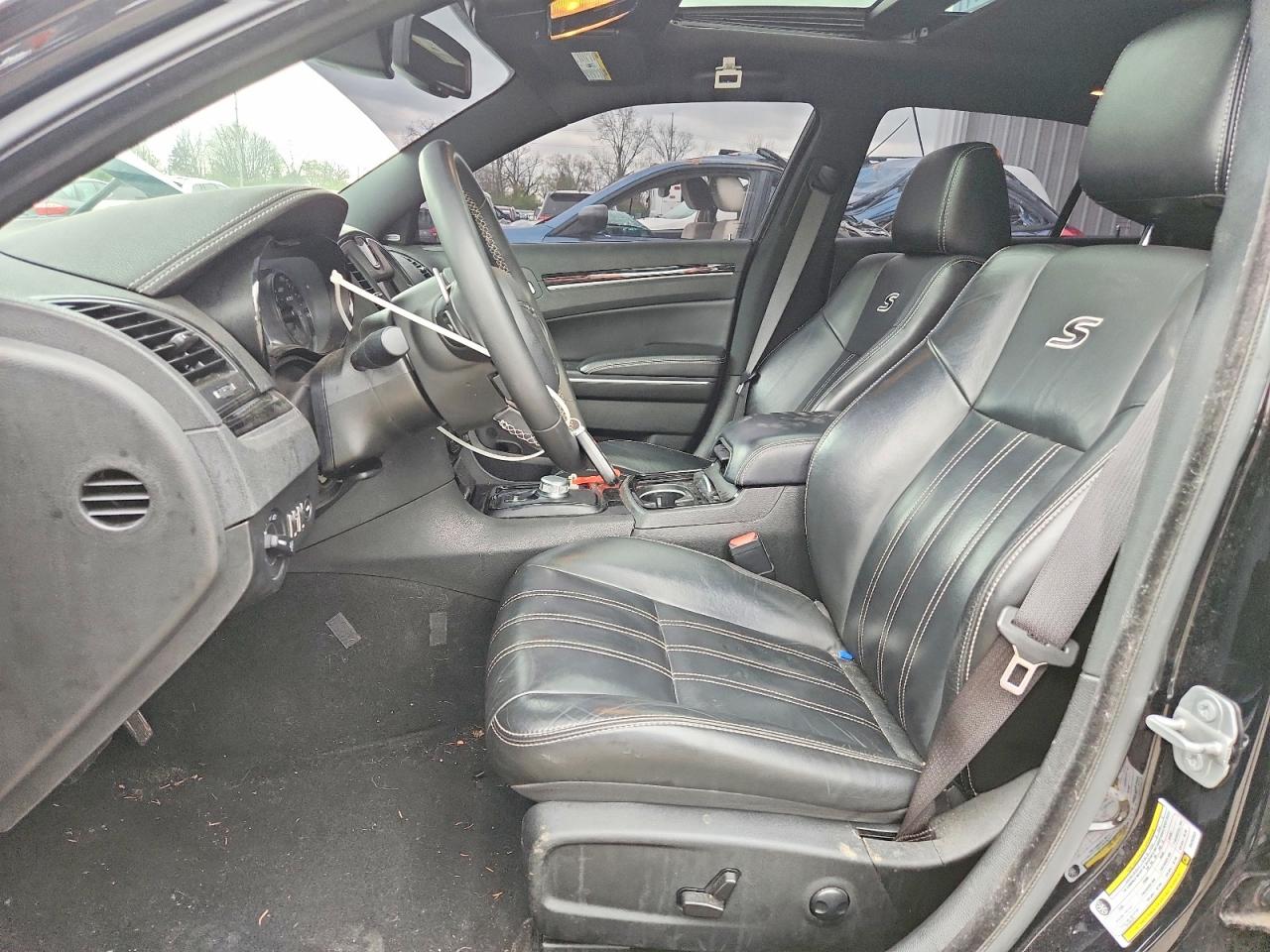 2022 CHRYSLER 300 S photo 7