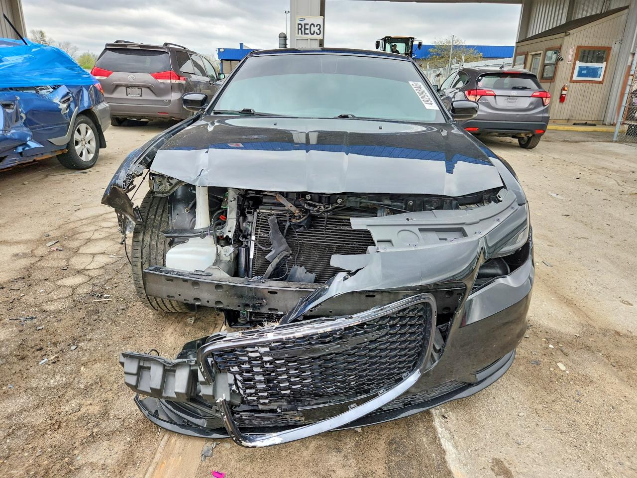 2022 CHRYSLER 300 S photo 5