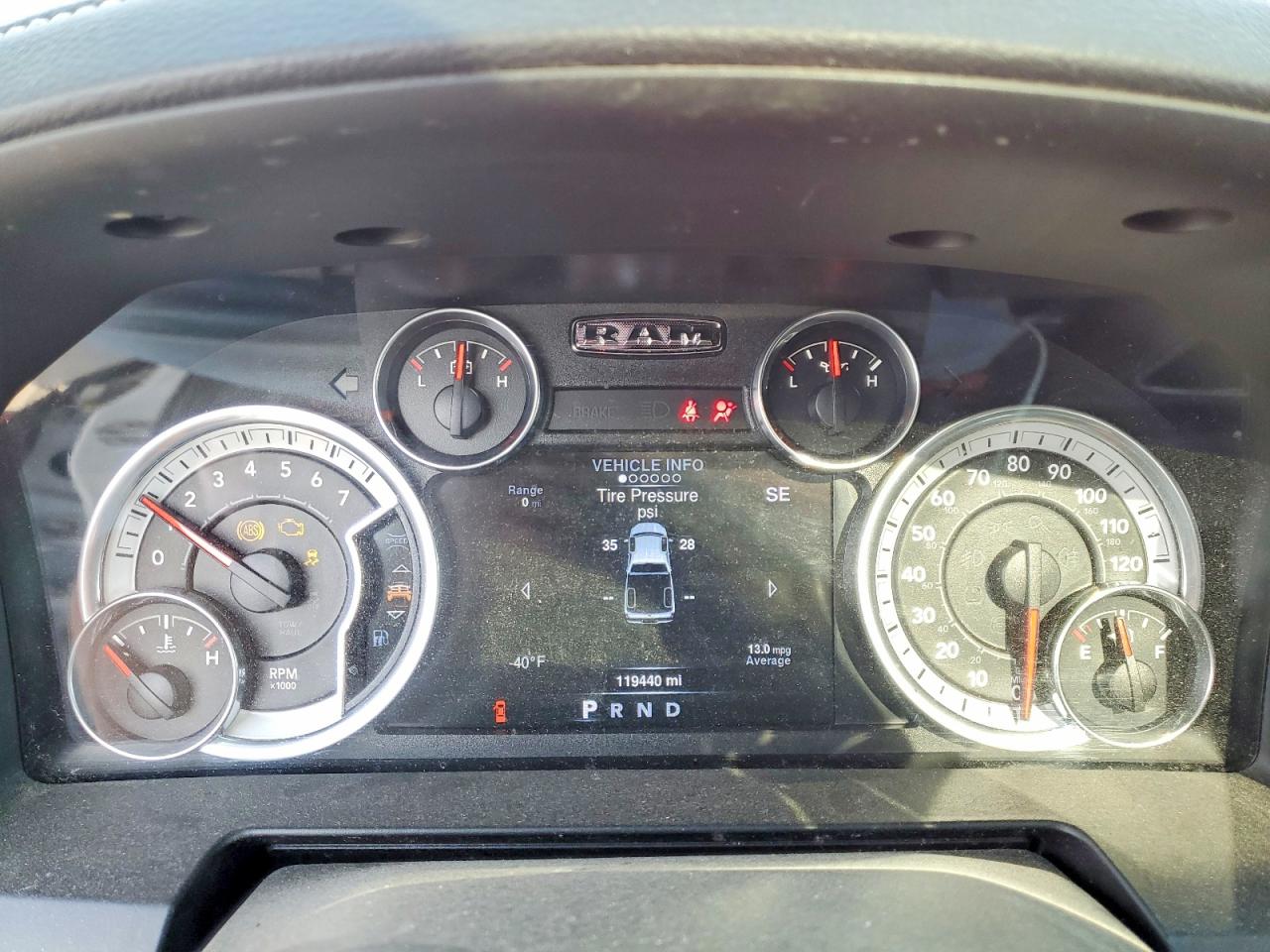 2016 RAM 1500 photo 17