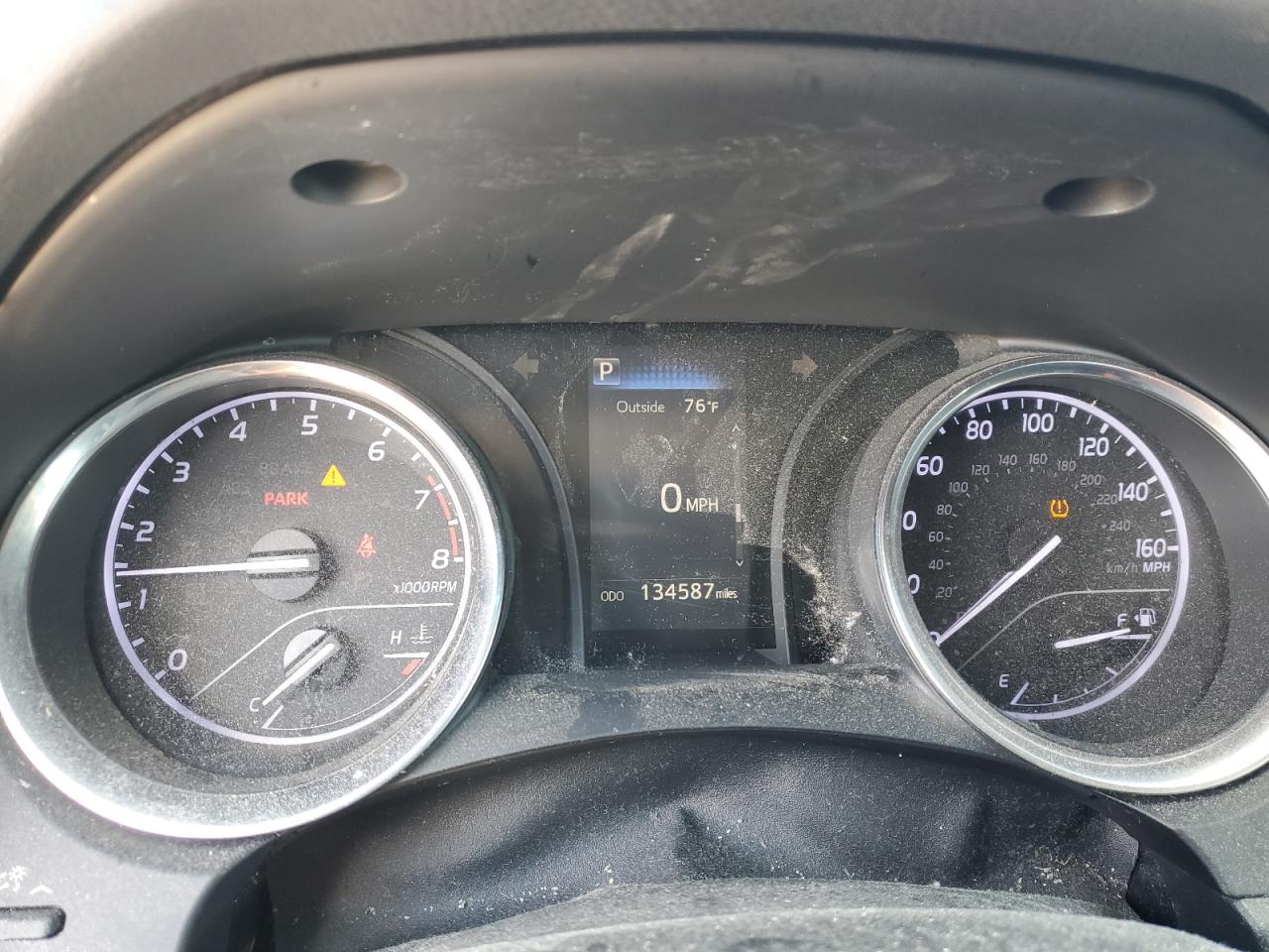 2018 TOYOTA CAMRY SE photo 9