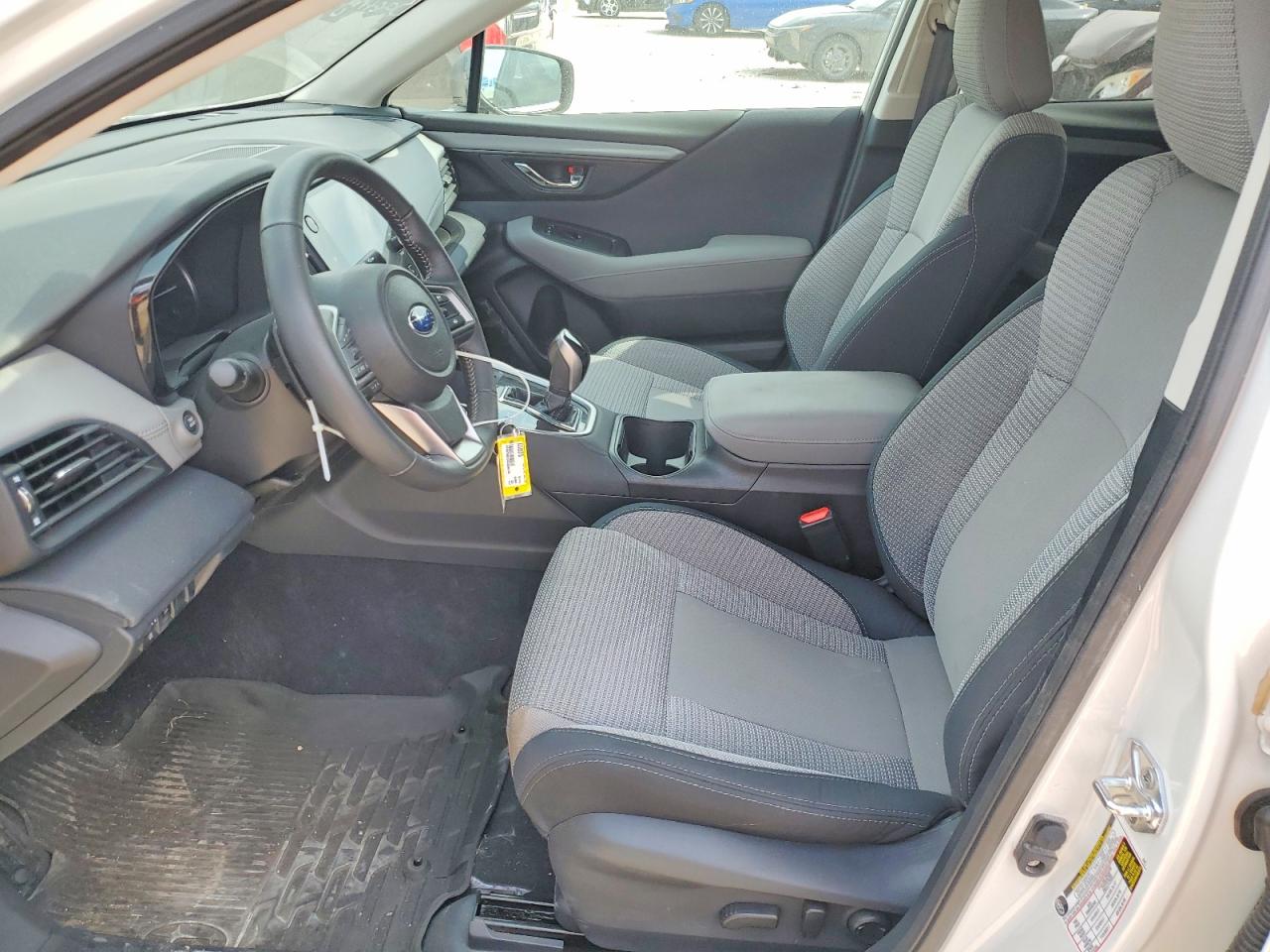 2025 SUBARU OUTBACK PREMIUM photo 19