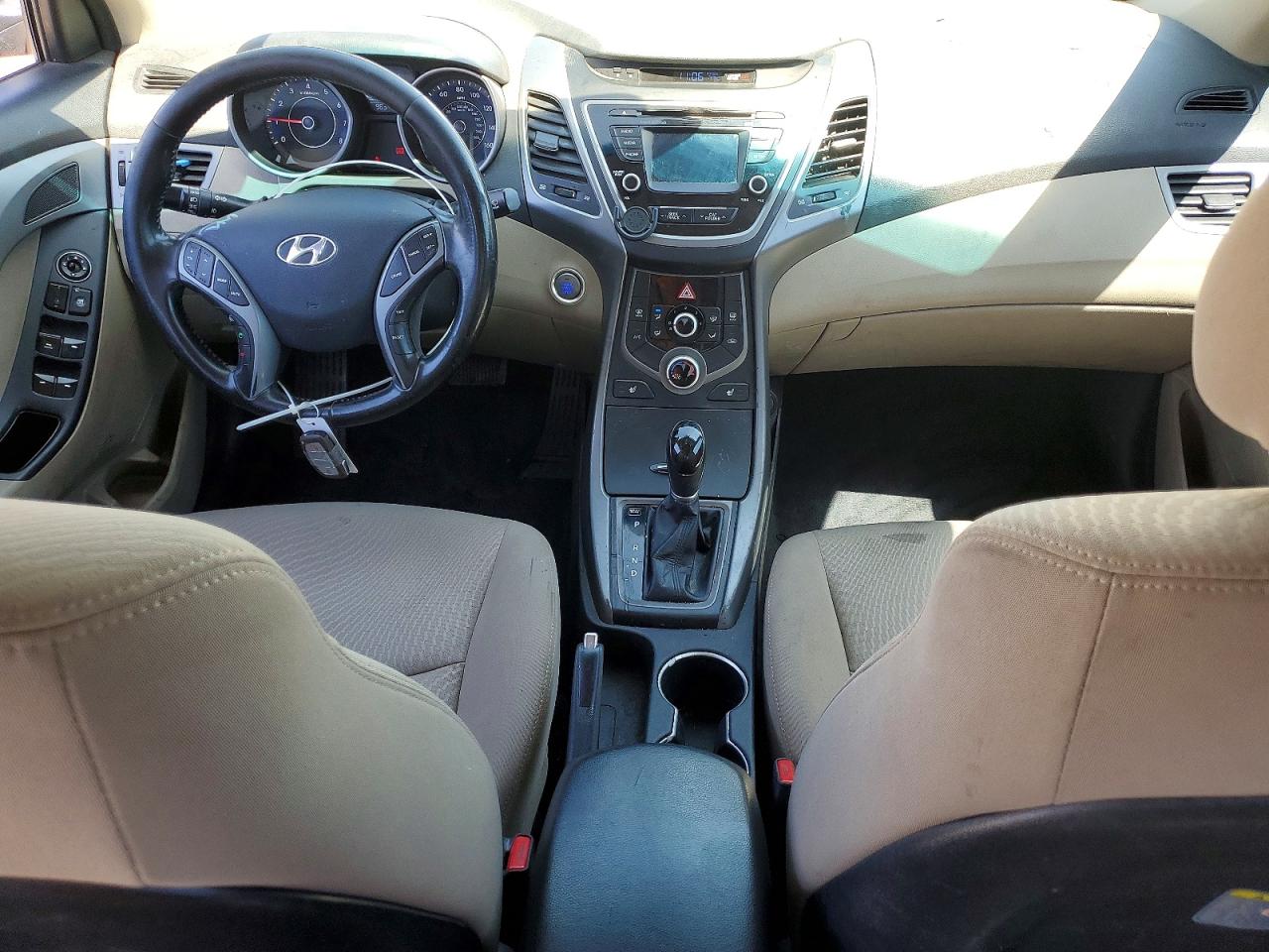2016 HYUNDAI ELANTRA VALUE EDITION photo 8