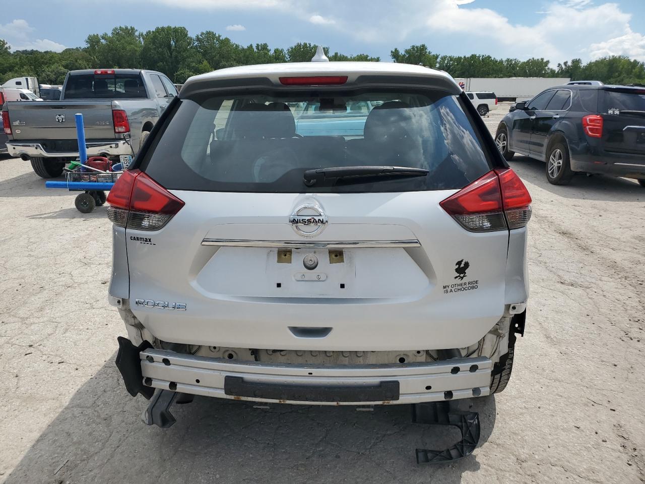 2017 NISSAN ROGUE S photo 6