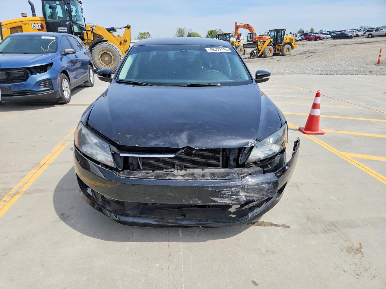 2014 VOLKSWAGEN PASSAT S photo 5