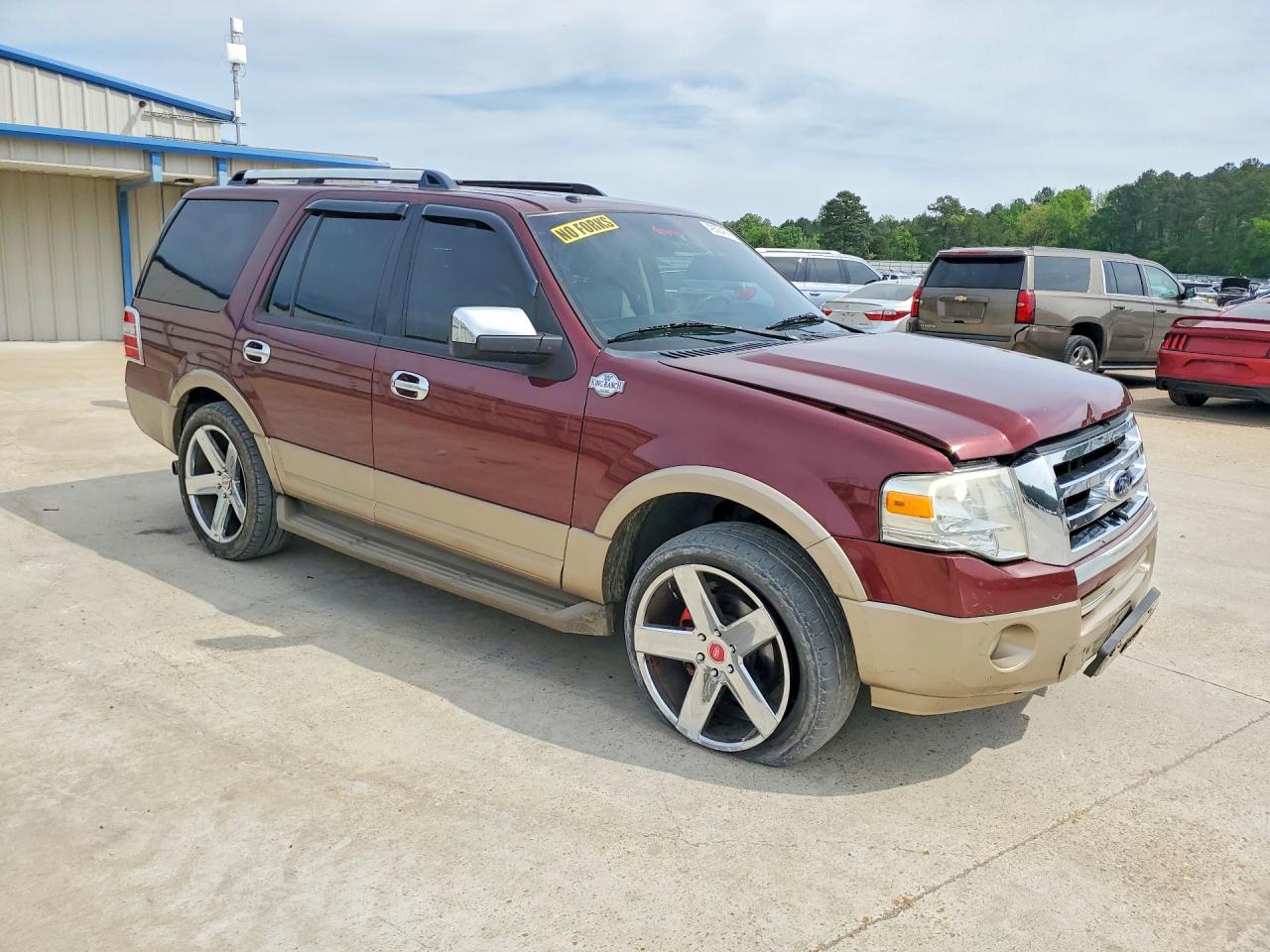 2013 FORD EXPEDITION XLT photo 10